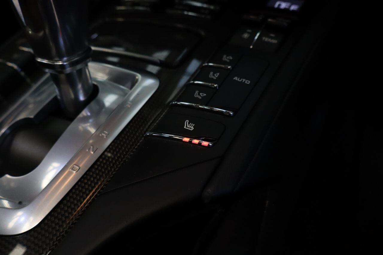 Porsche Cayenne view 21