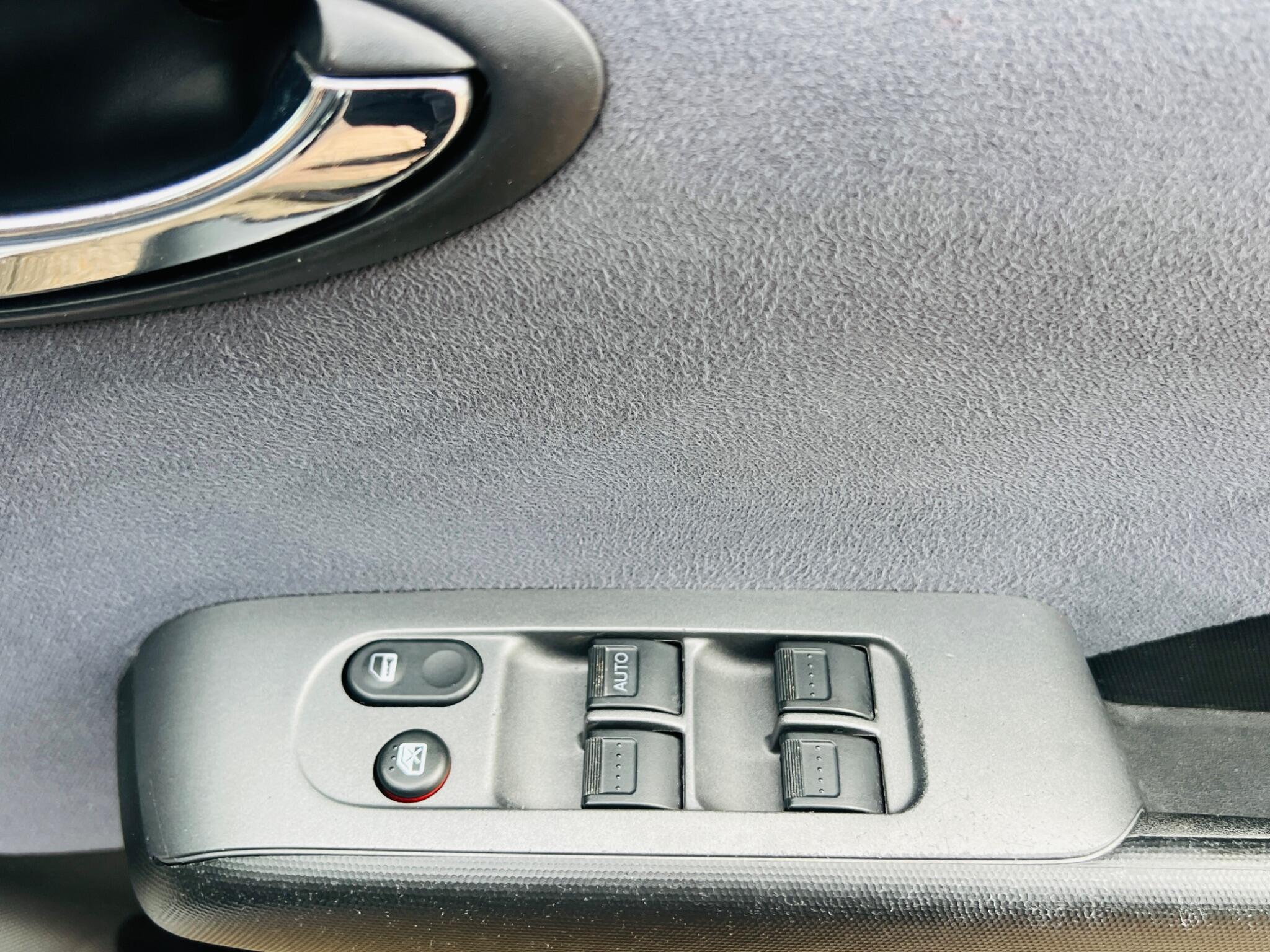 Honda Jazz view 35
