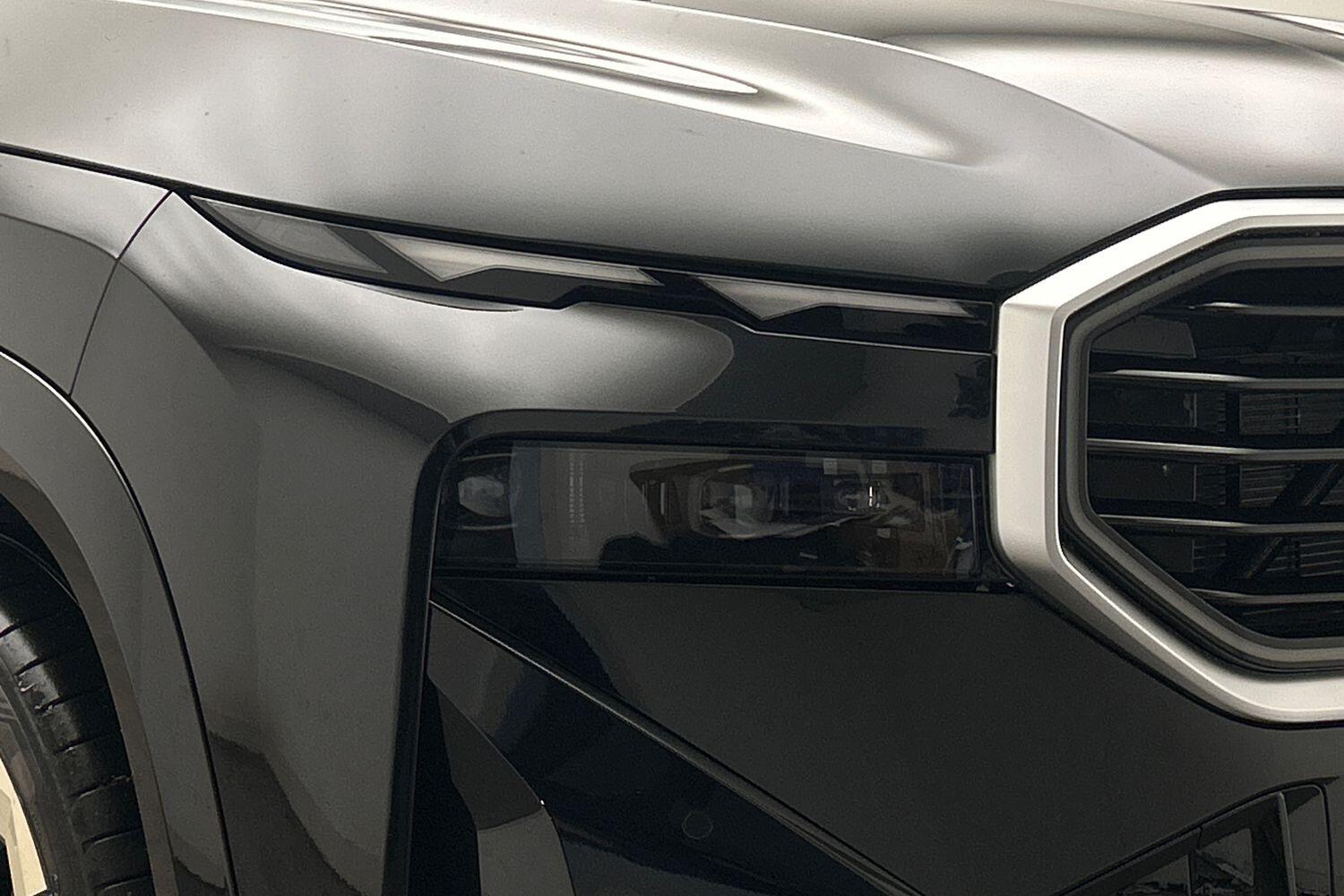 BMW XM view 20