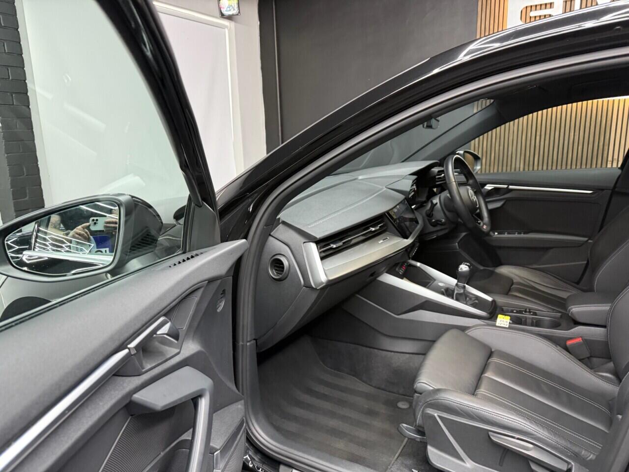 Audi A3 view 30