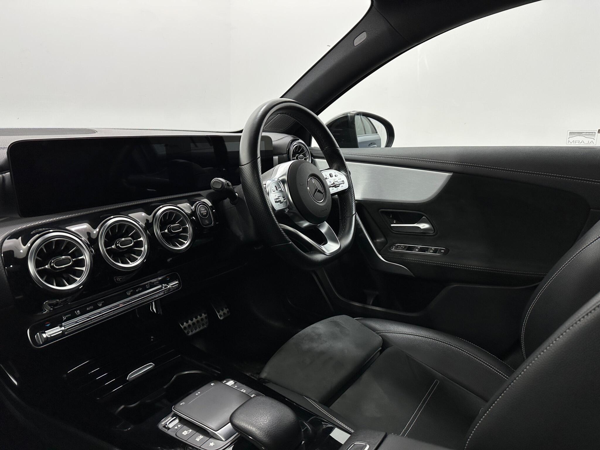 Mercedes-Benz A-Class view 33