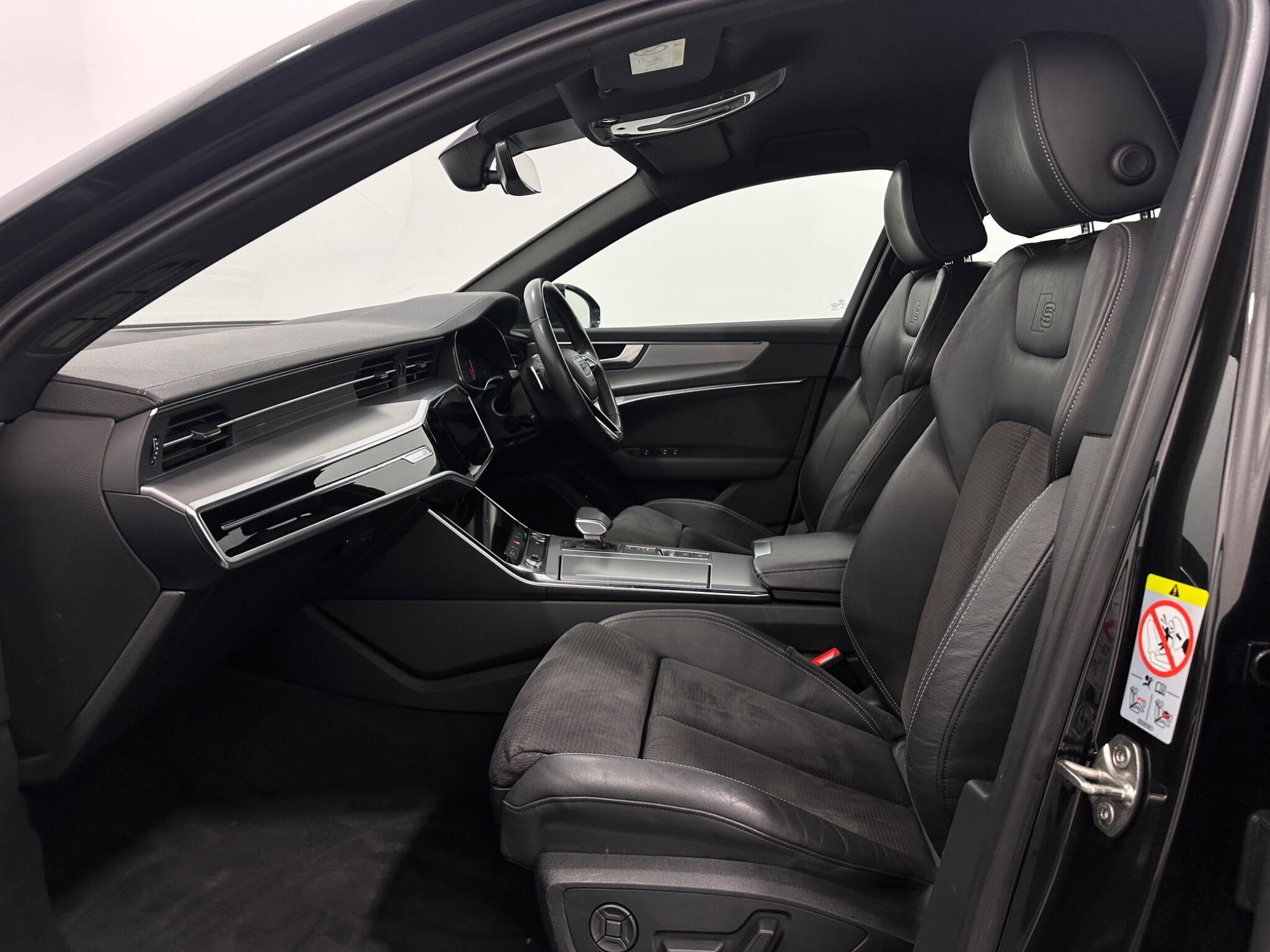 Audi A6 Avant view 35