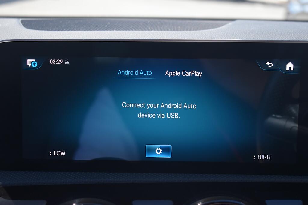 Mercedes-Benz Cla view 65