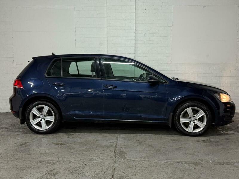 2016 Volkswagen Golf 2.0 TDI BlueMotion Tech Match Edition Euro 6 (s/s) 5dr • 112,500 miles image 13