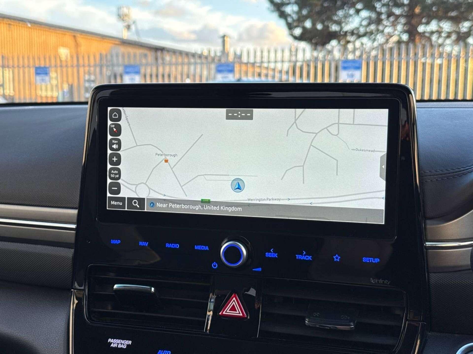Hyundai Ioniq view 14