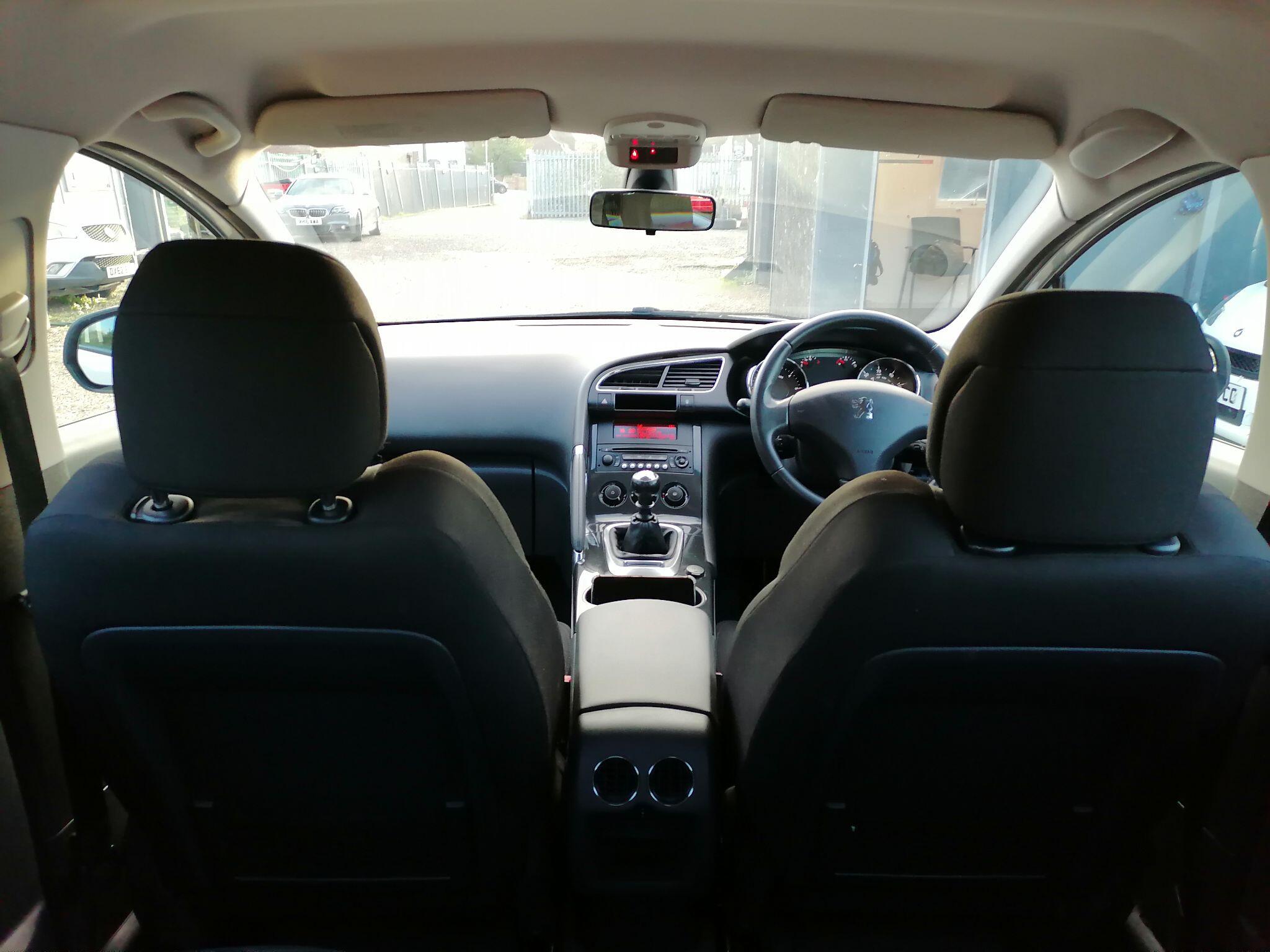 Peugeot 3008 view 31