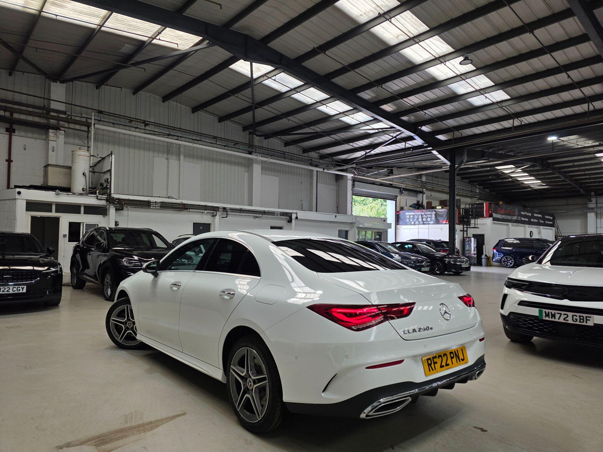 Mercedes-Benz Cla view 28