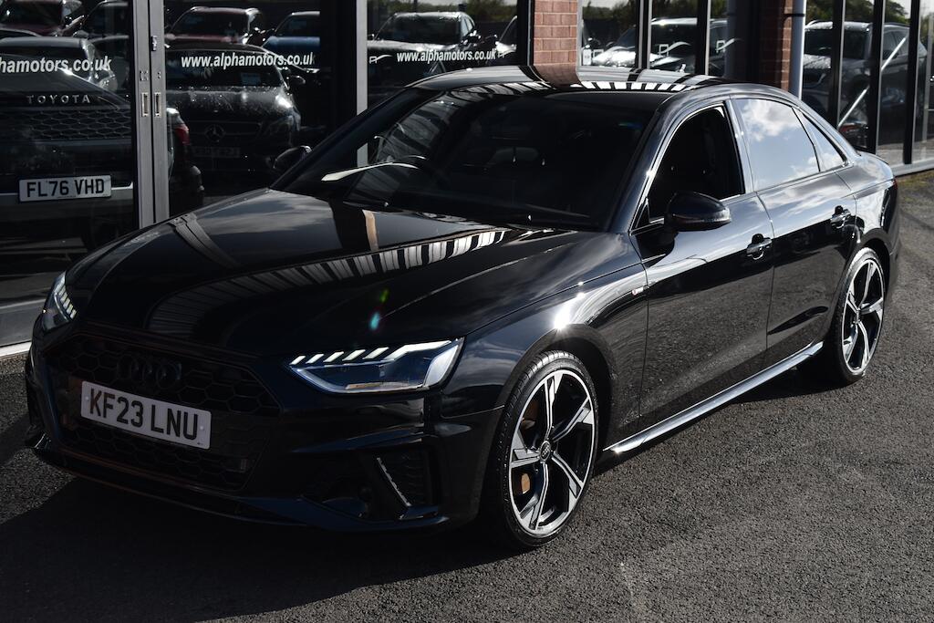 Audi A4 view 18