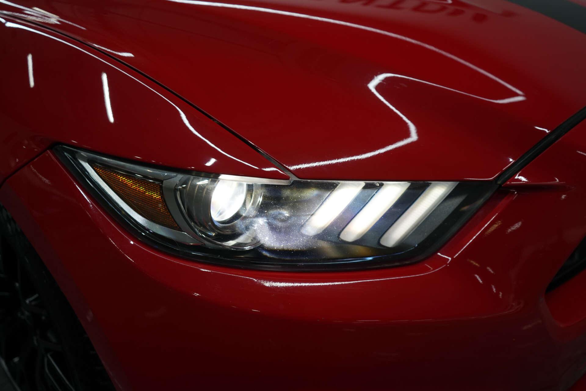 Ford Mustang view 42