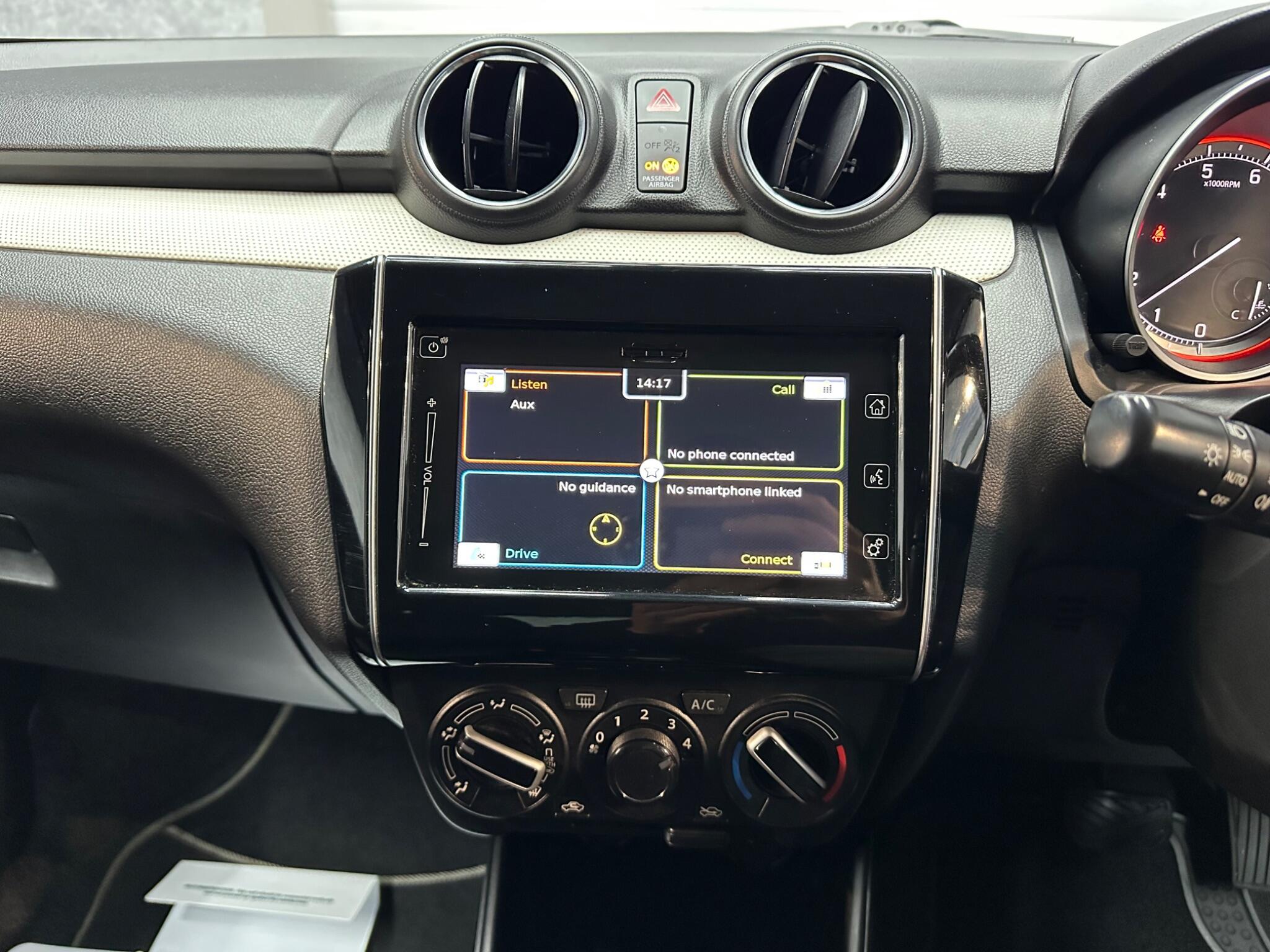 Suzuki Swift view 10