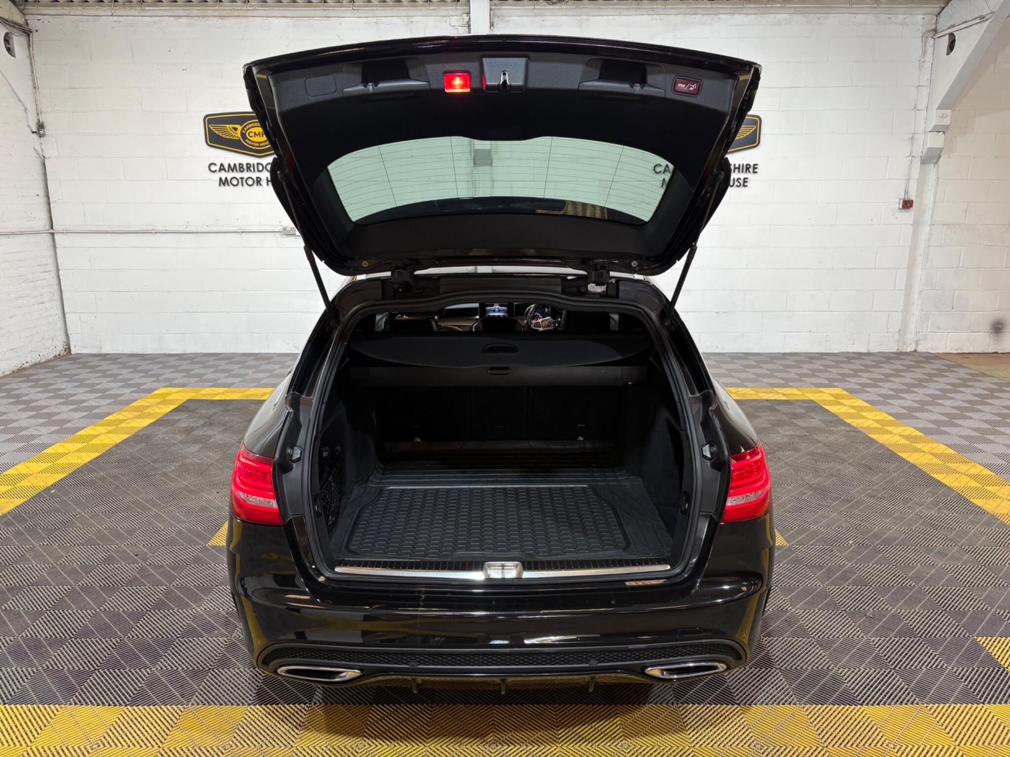 Mercedes-Benz C Class view 48