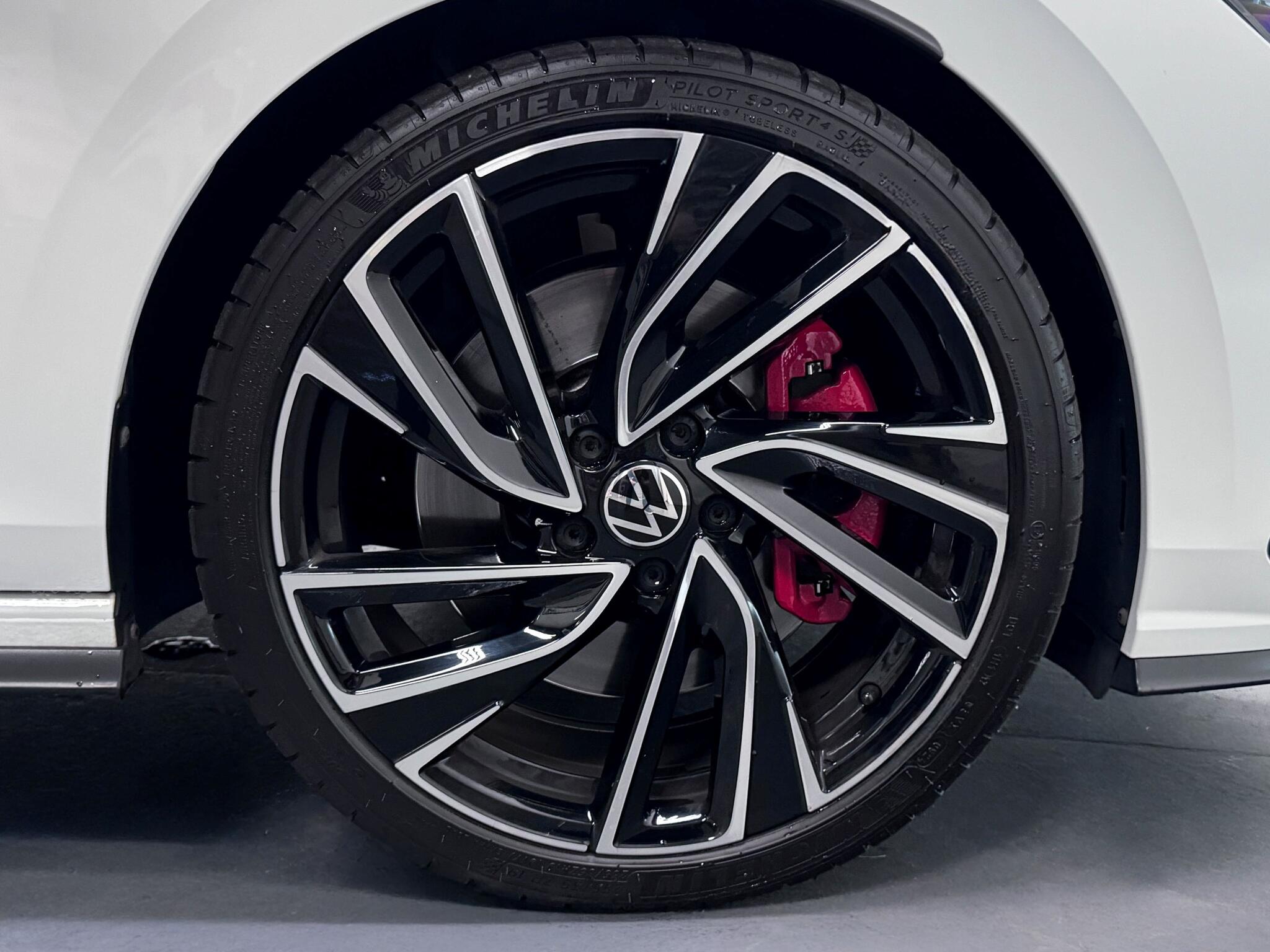 Volkswagen Golf view 55