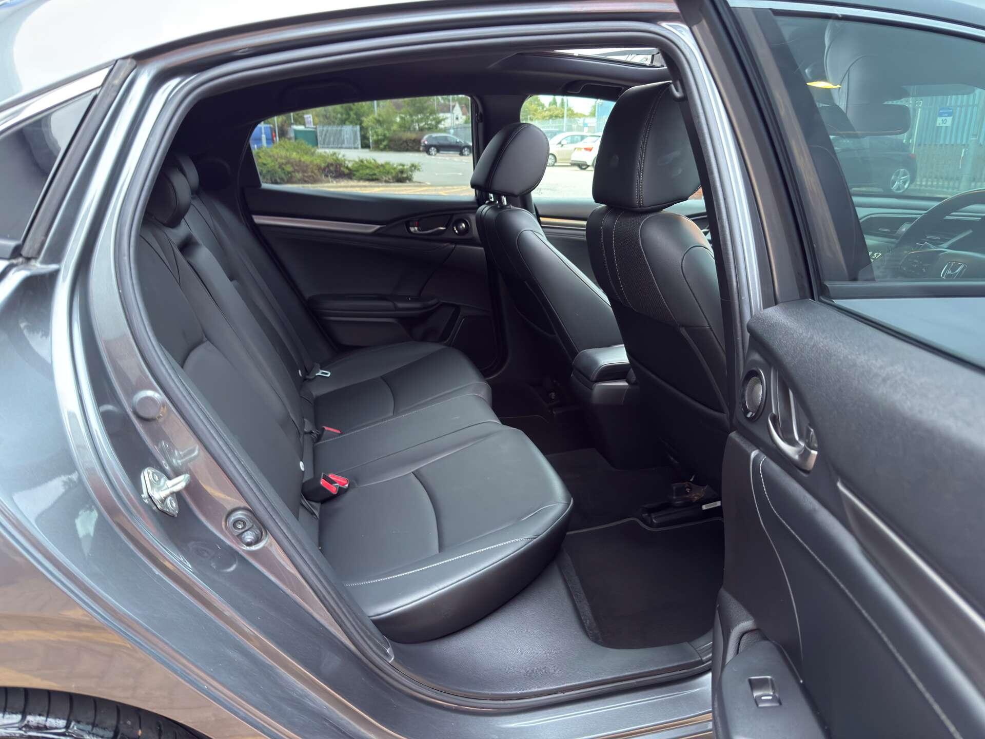 Honda Civic view 28