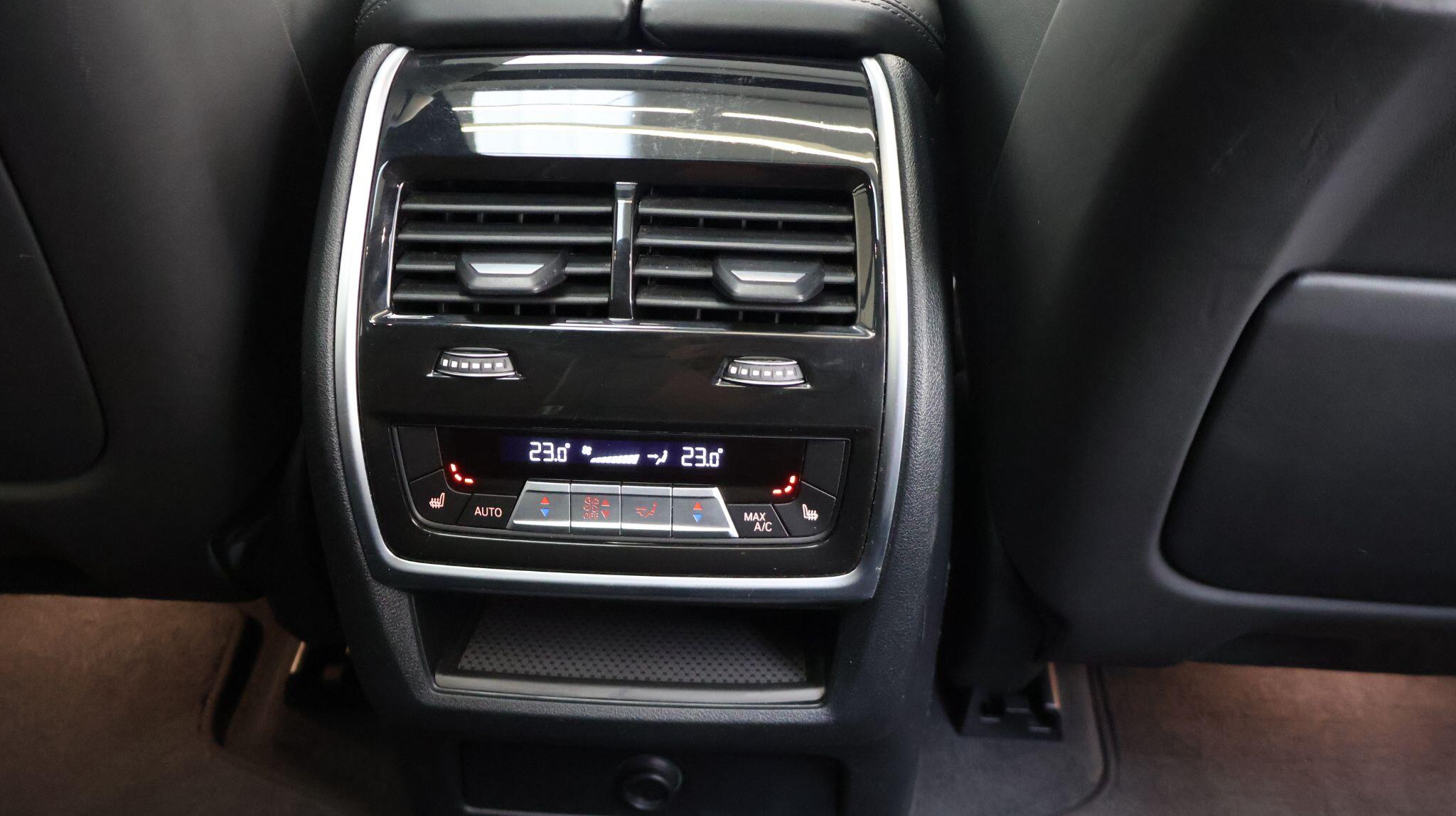 BMW X5 M view 70