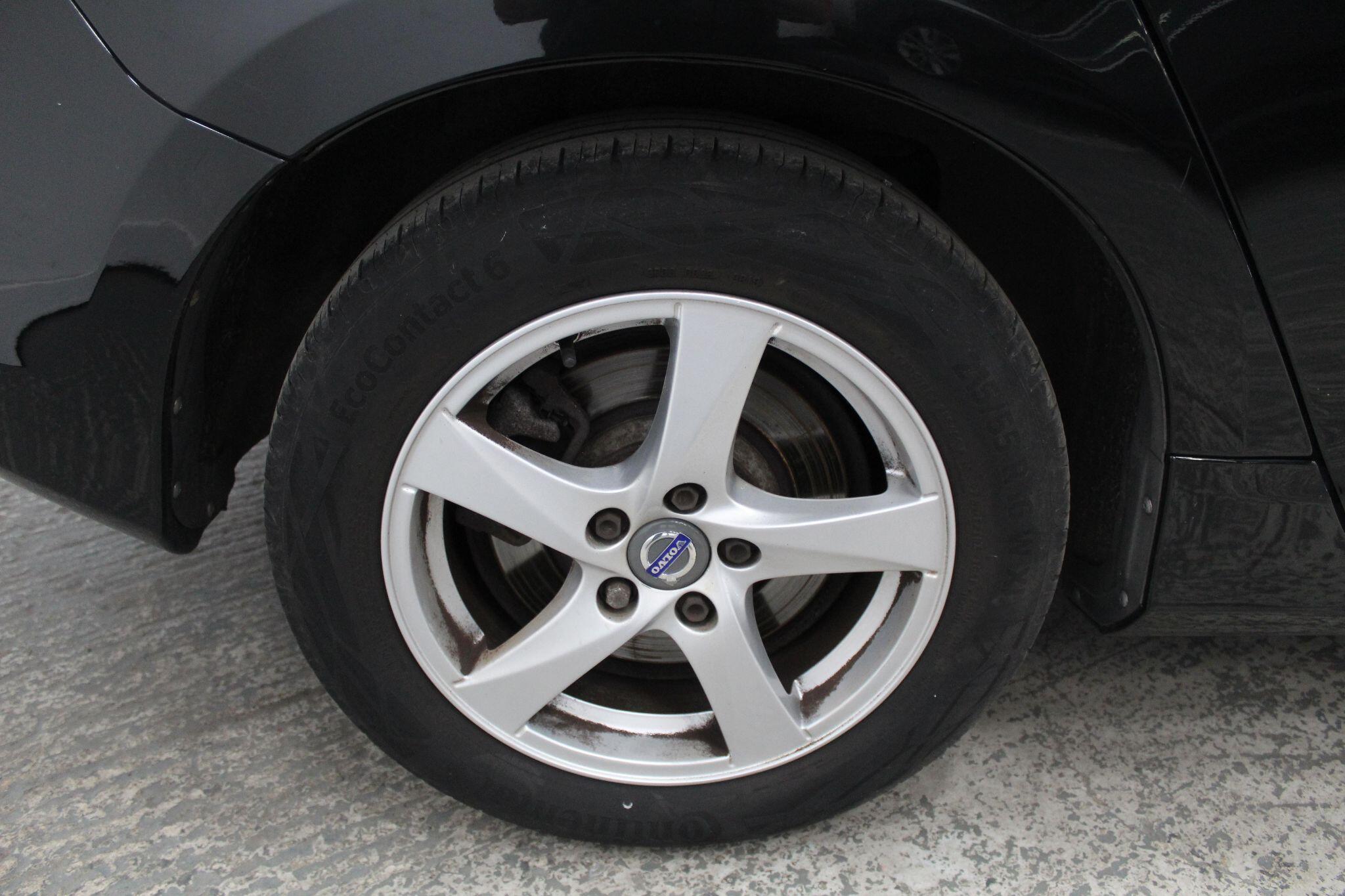 Volvo V60 view 53