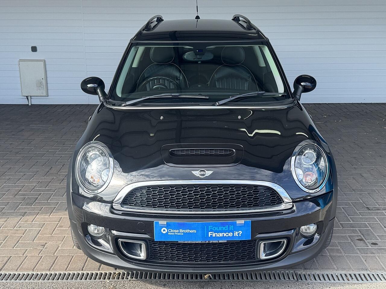 Mini Clubman view 2