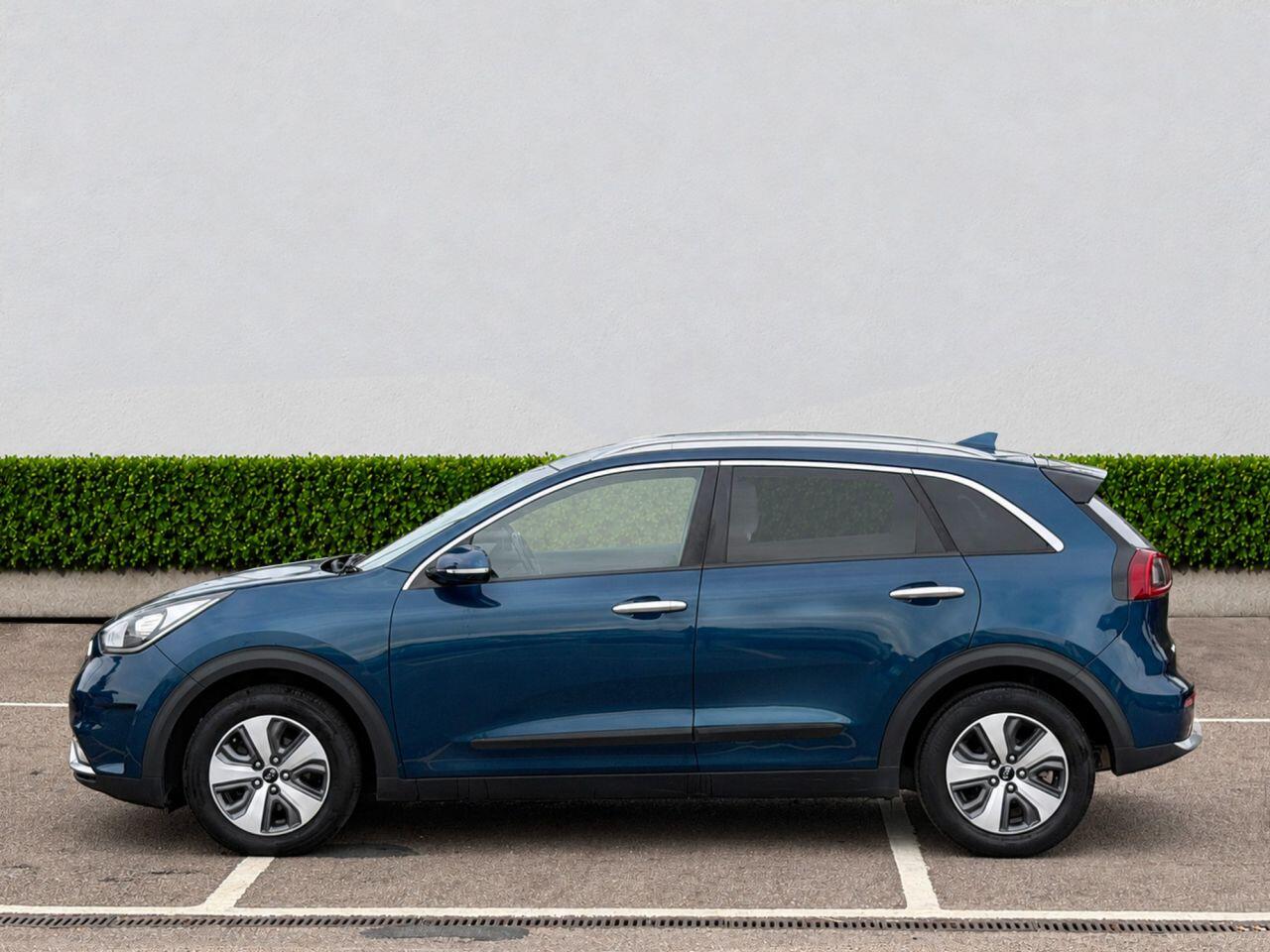 Kia Niro view 4