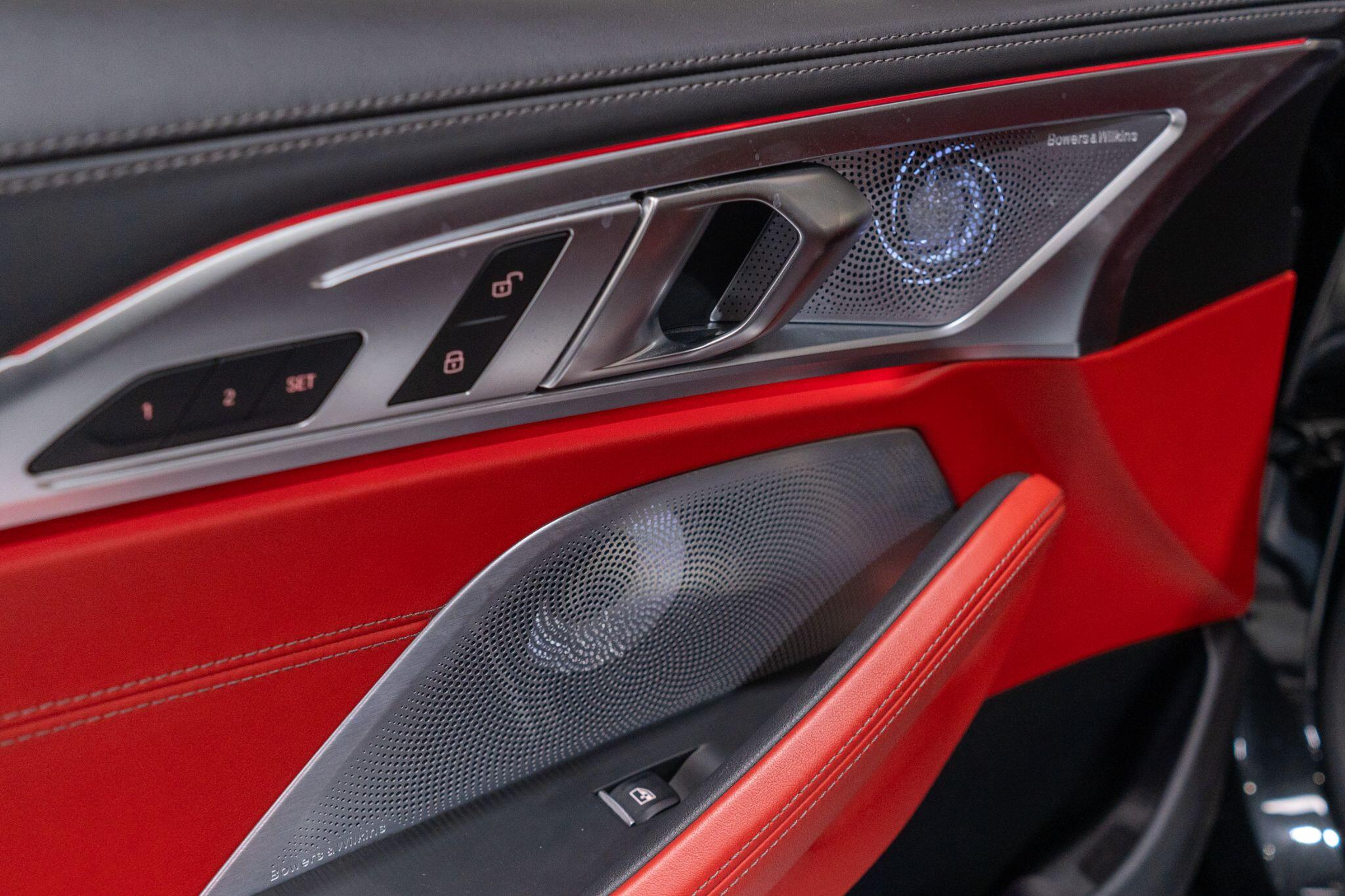 BMW 8 Series view 44