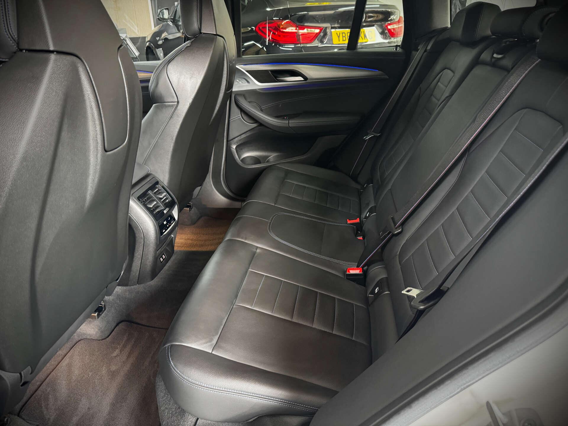 BMW X3 view 70