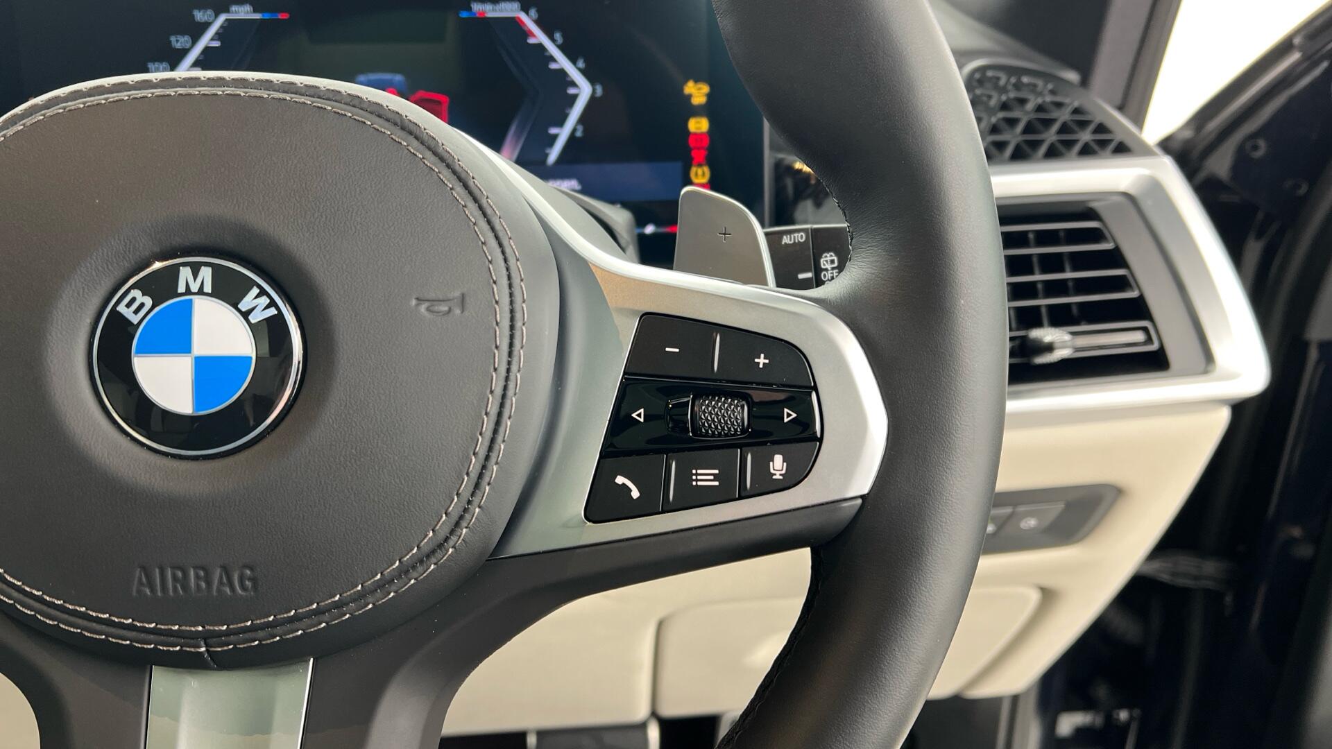 BMW X5 view 18