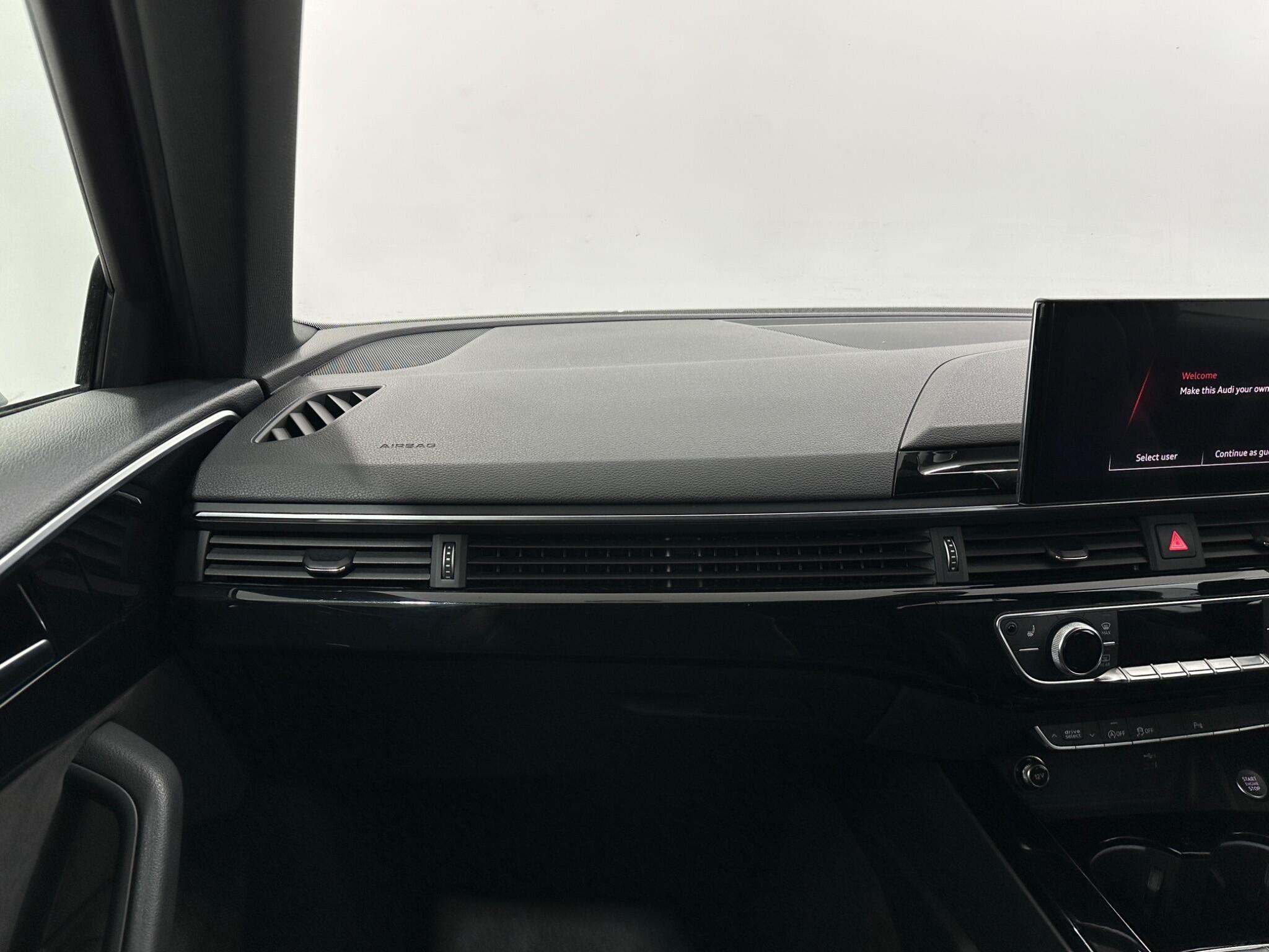 Audi A4 view 29