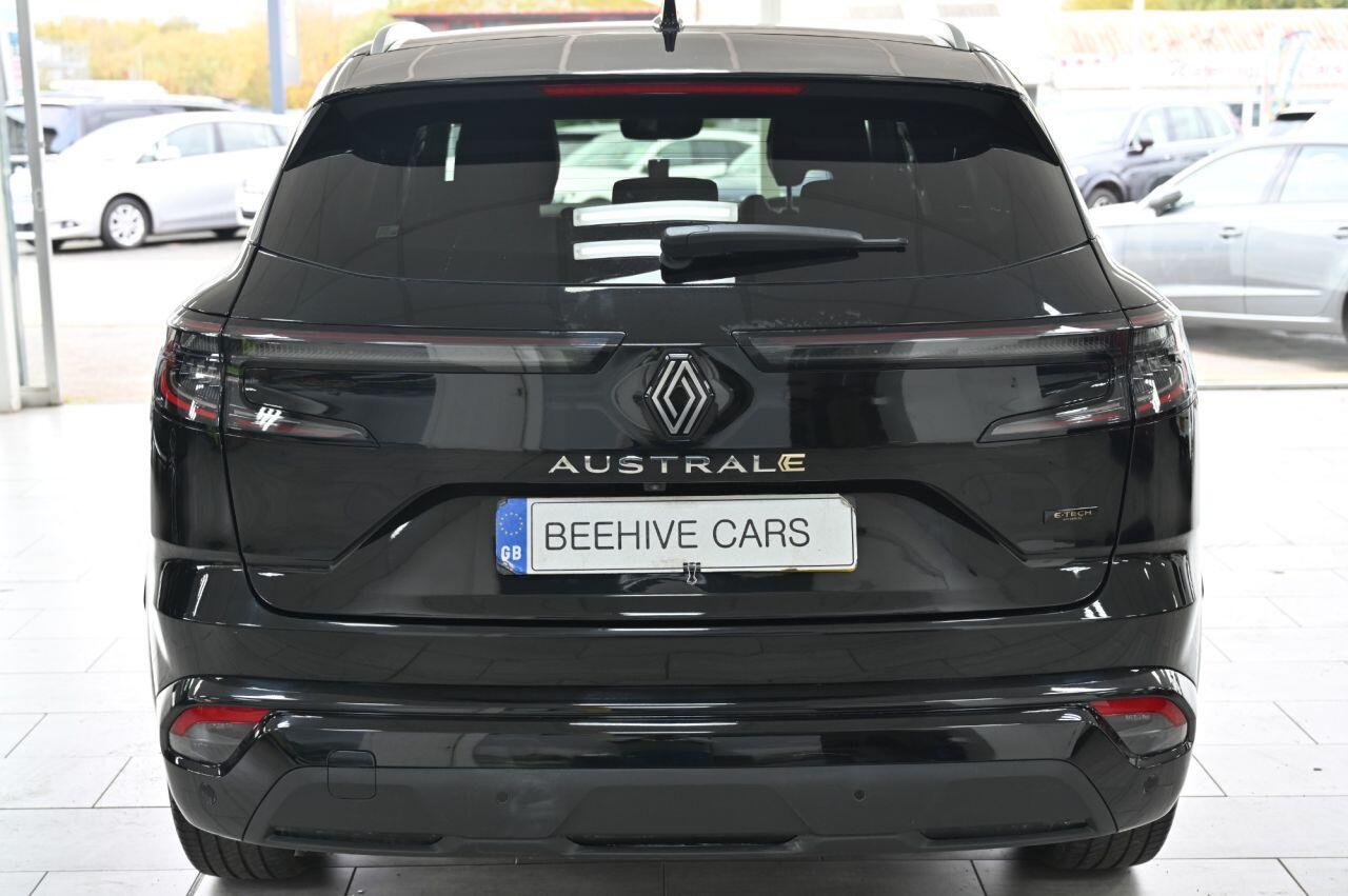 Renault Austral view 7