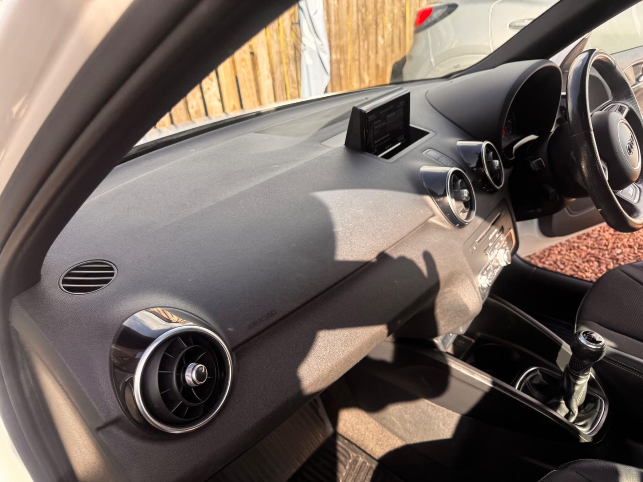 Audi A1 view 41