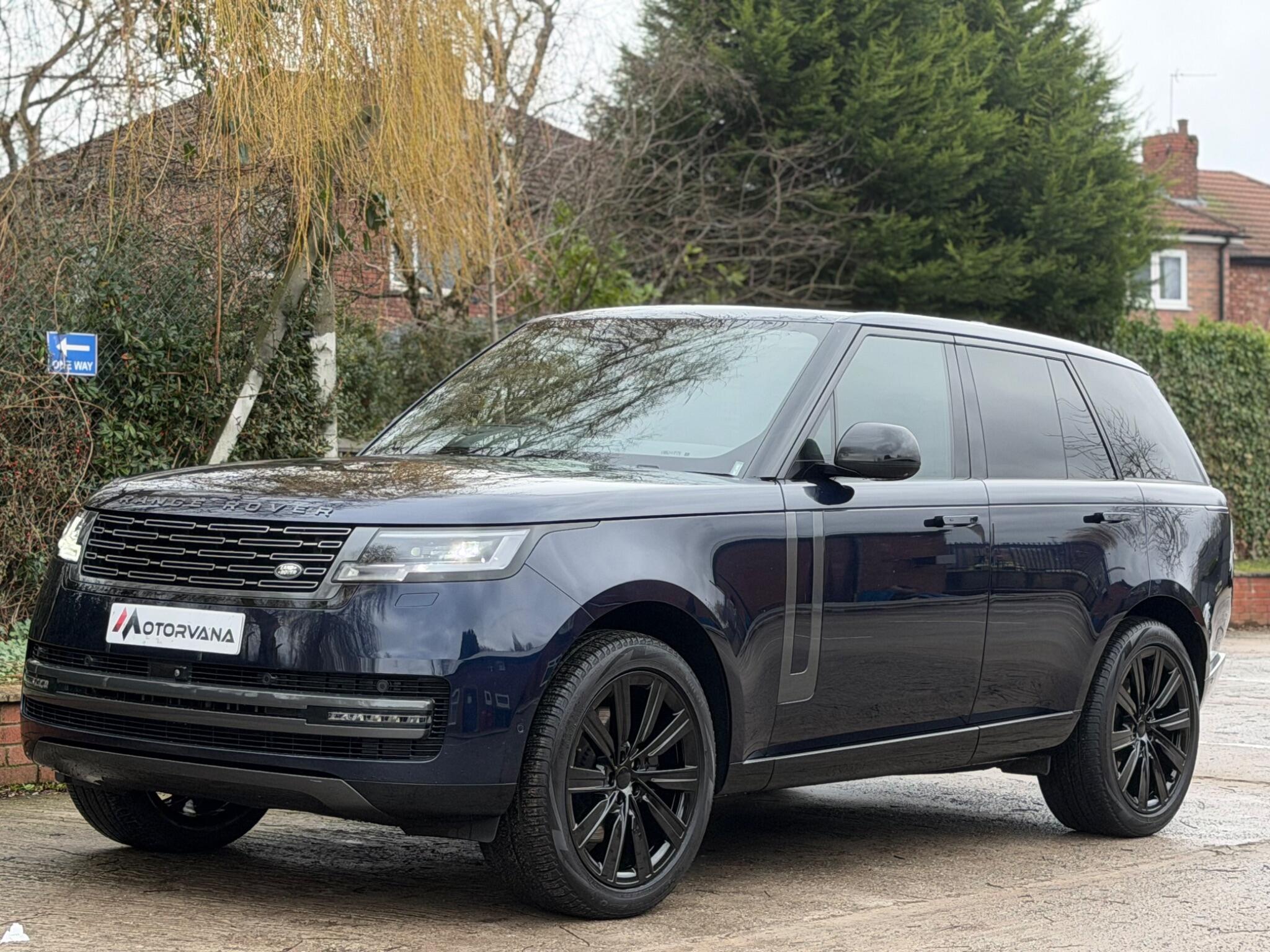 Land Rover Range Rover view 10