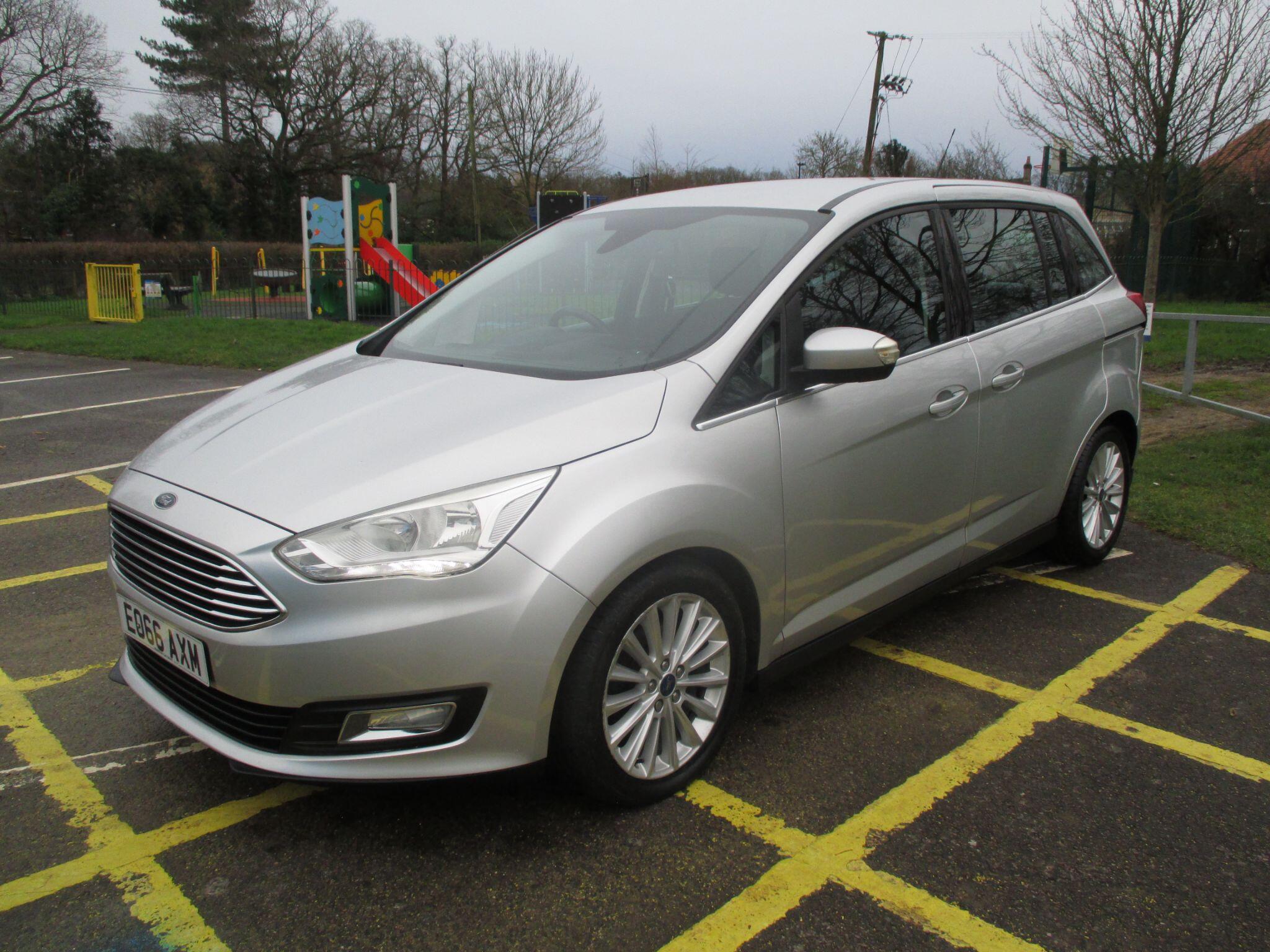 2016 Ford Grand C-Max image 19