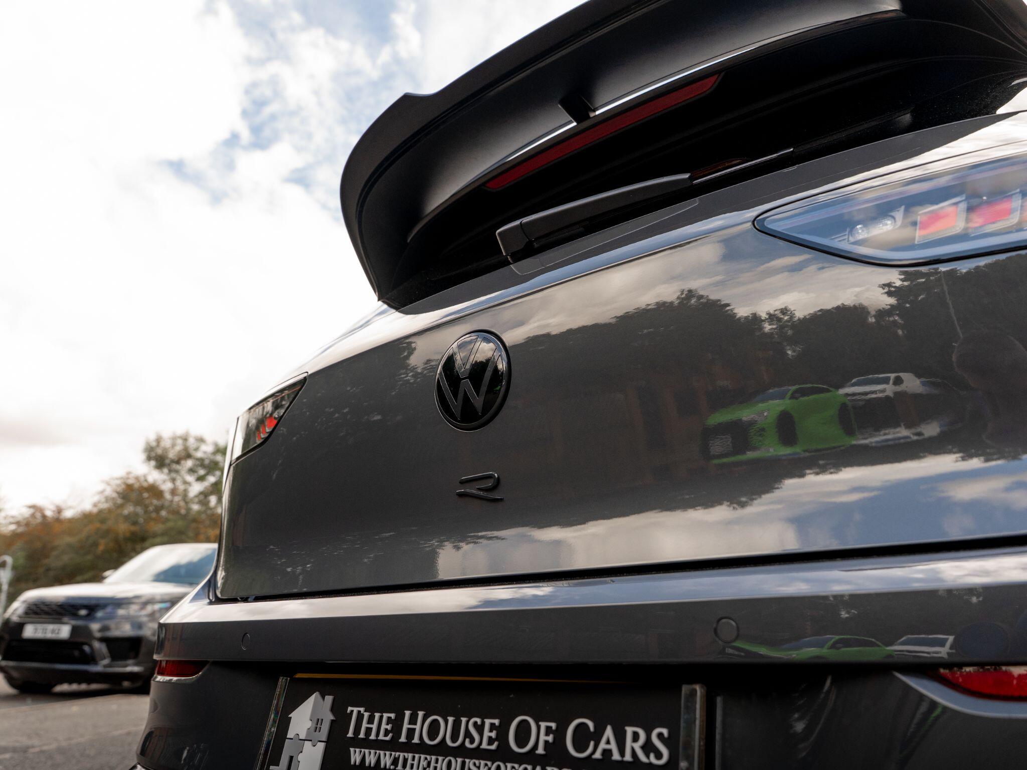 Volkswagen Golf view 30