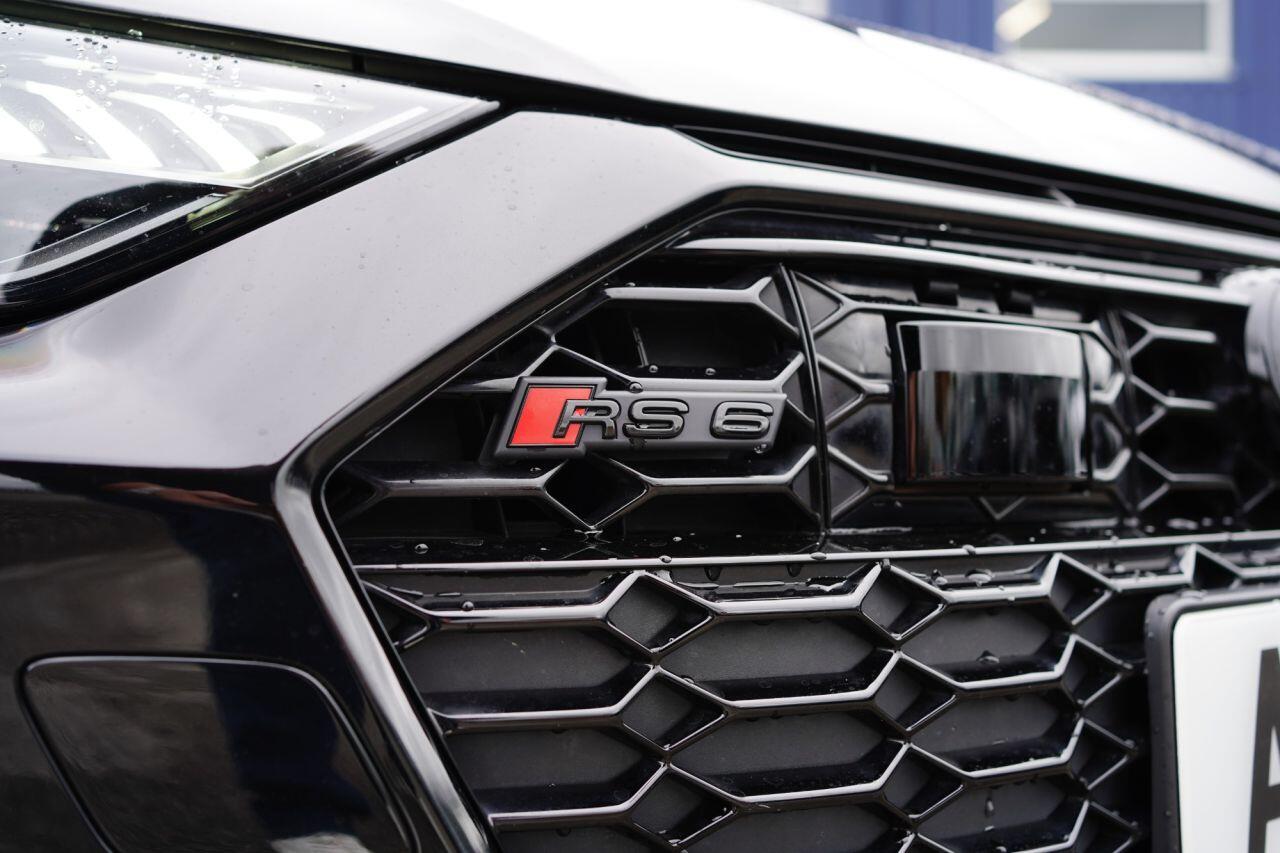 Audi RS6 view 15