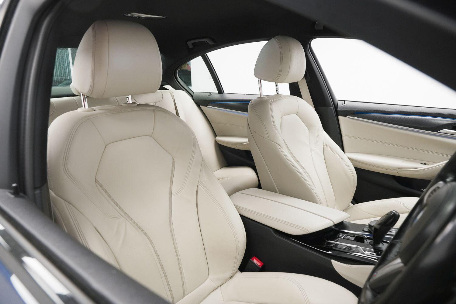 BMW 5 Series view 11