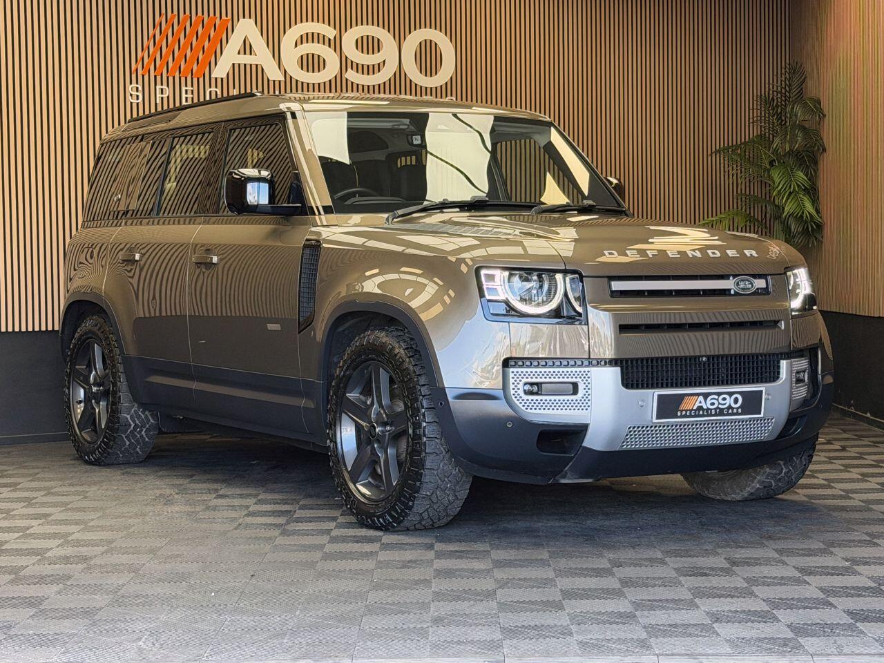 Land Rover Defender 110 main image