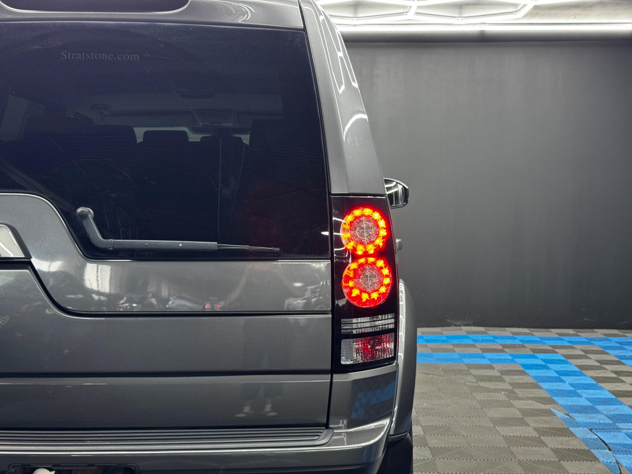 Land Rover Discovery view 39