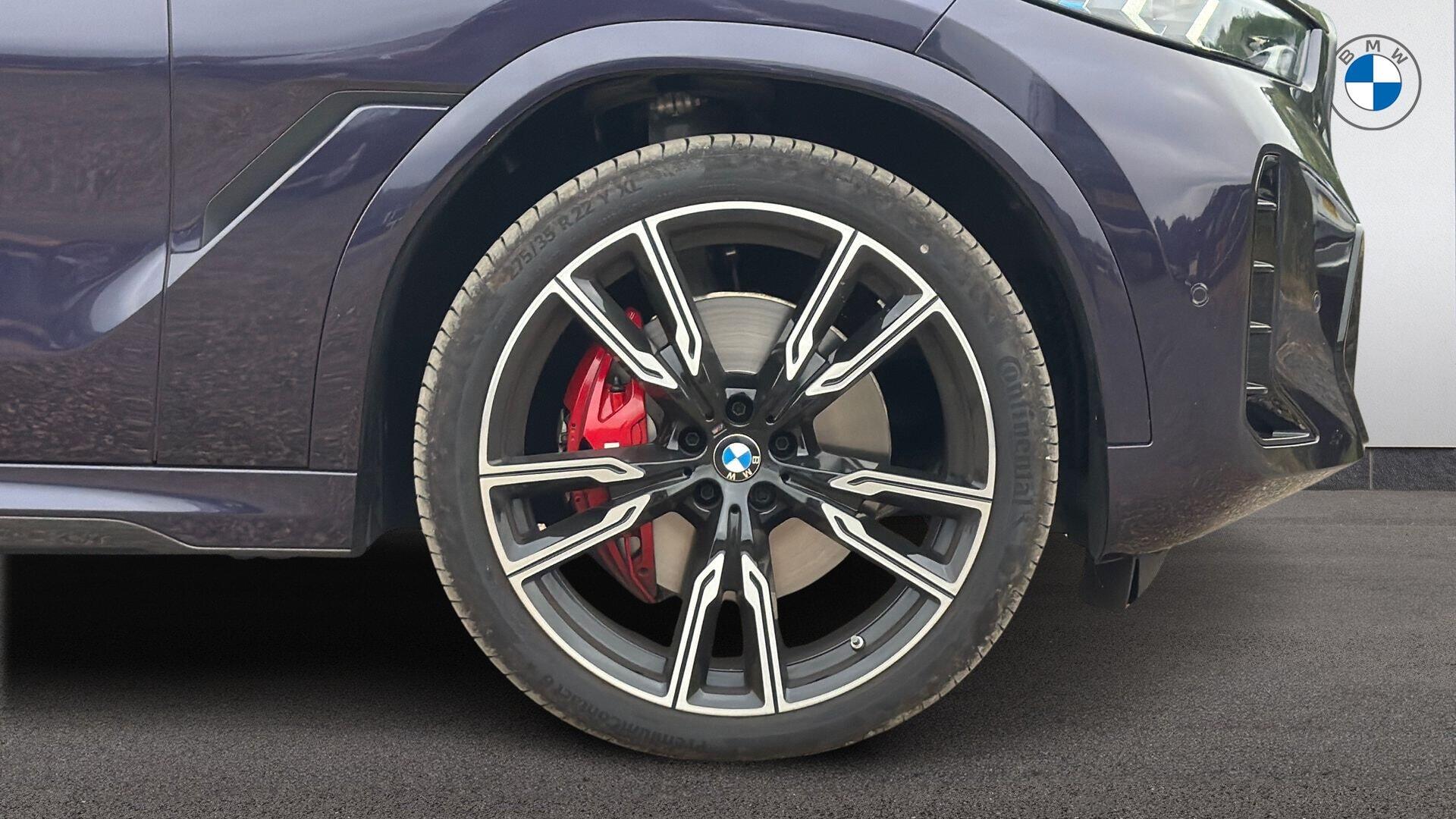 BMW X6 view 14