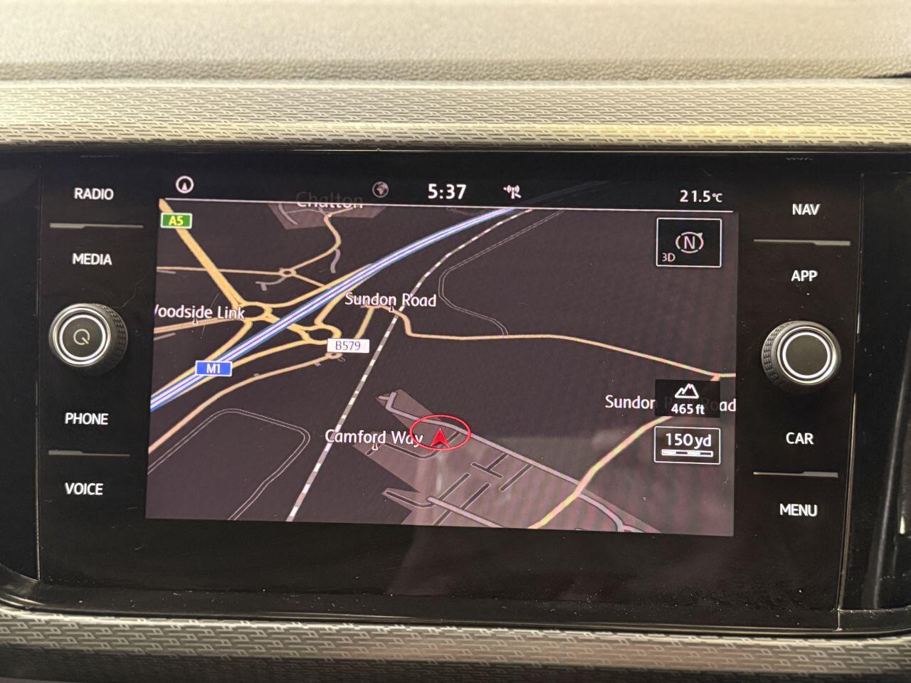 Volkswagen T-Cross view 40