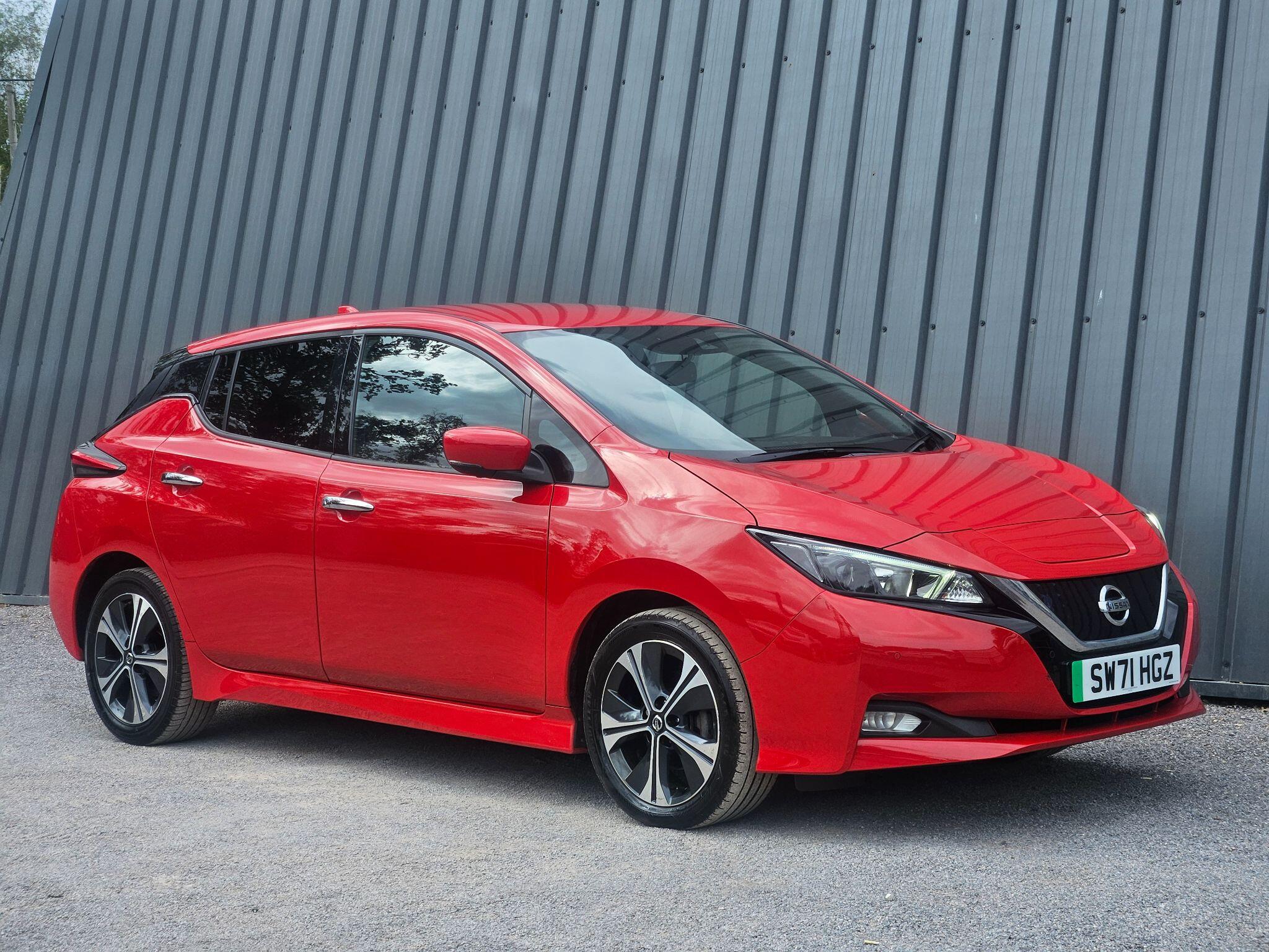 2022 Nissan Leaf image 10