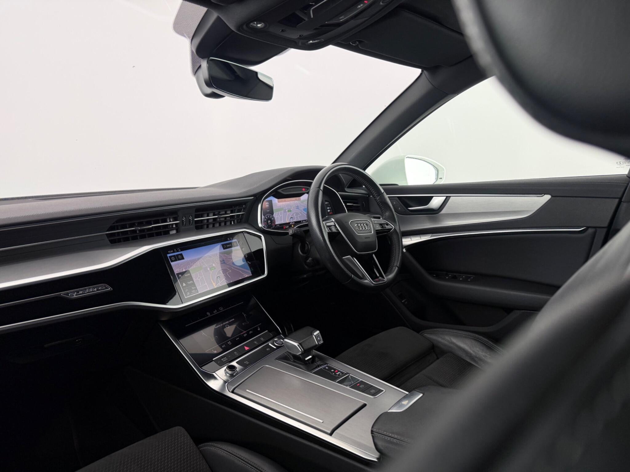 Audi A6 view 4