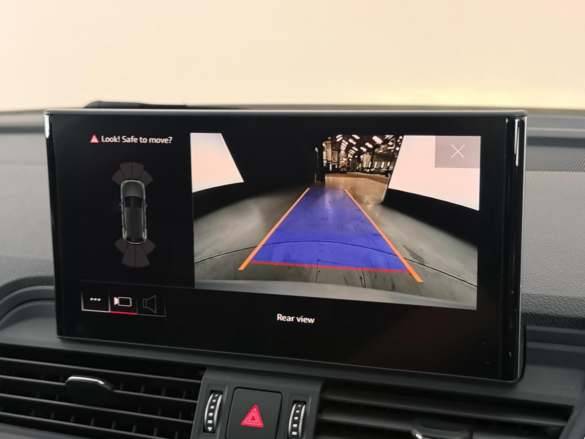 Audi Q5 view 29