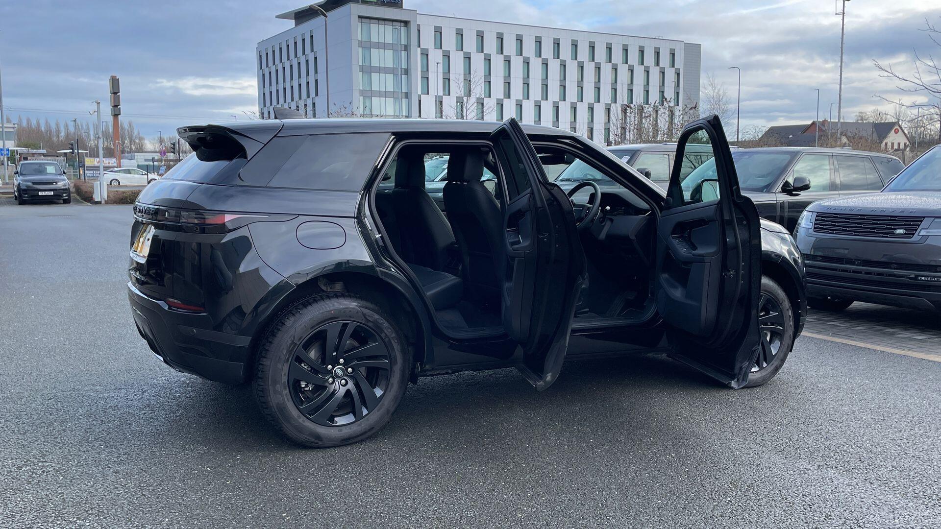 Land Rover Range Rover Evoque view 42