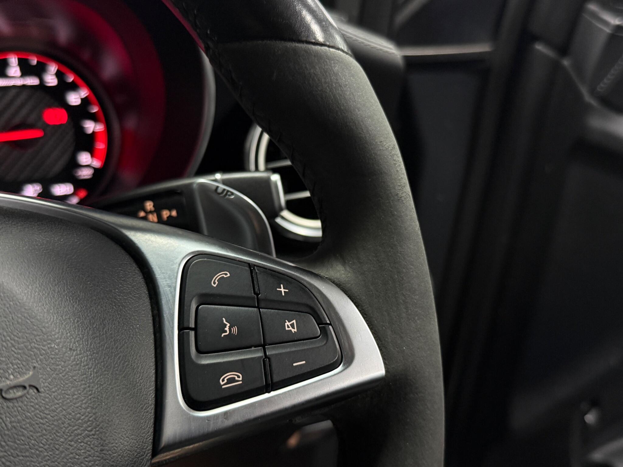 Mercedes-Benz GLC view 34