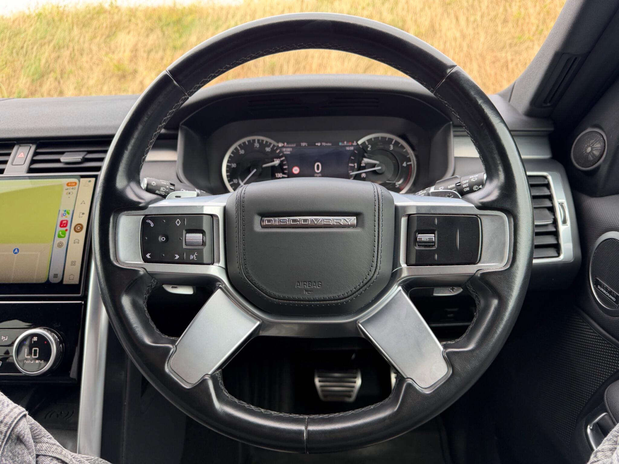 Land Rover Discovery 3 view 10