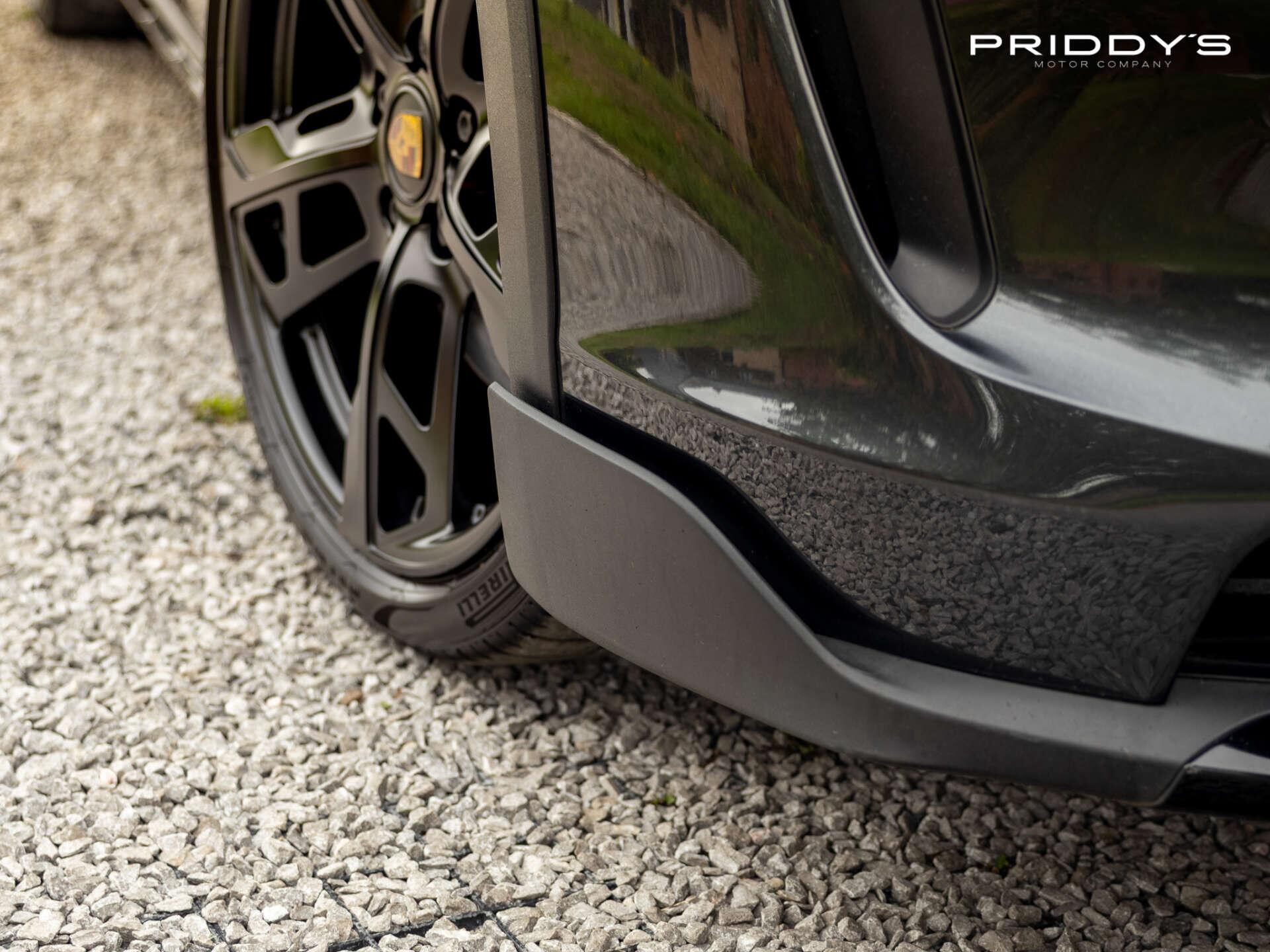 Porsche Taycan view 15