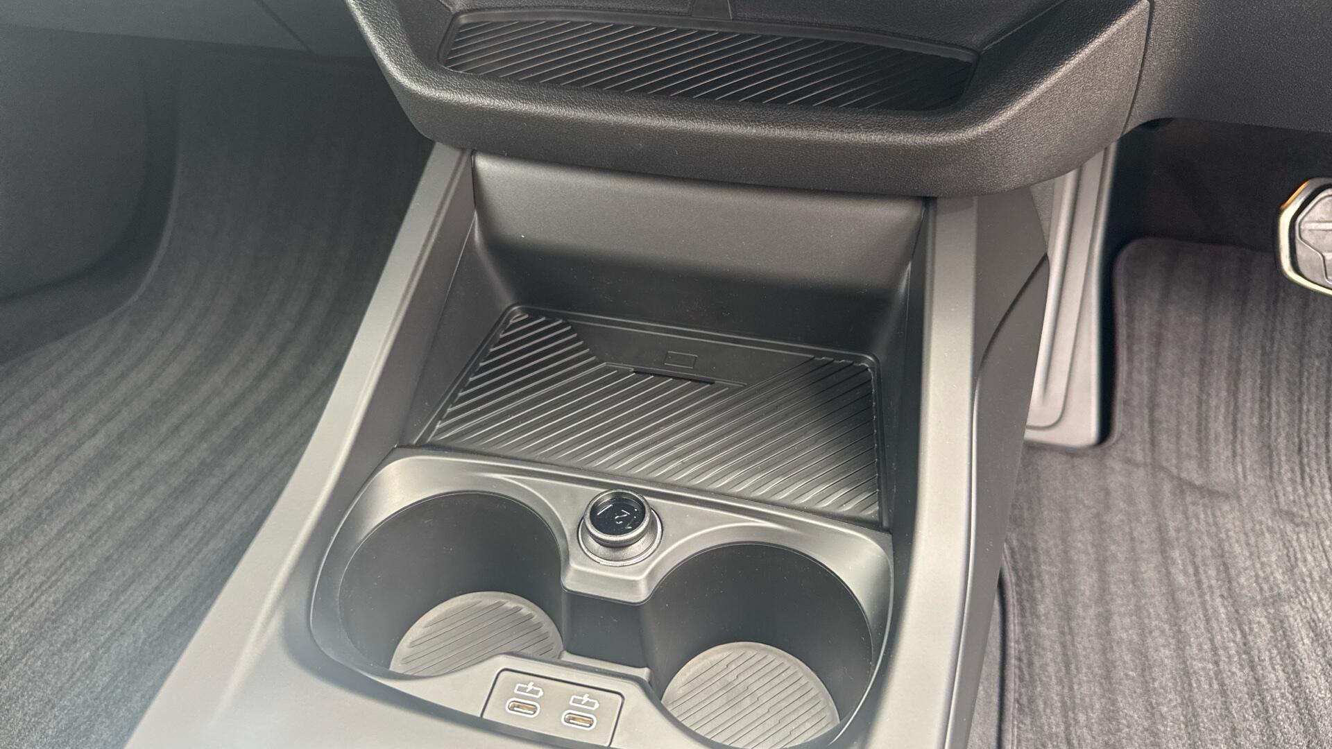 BMW 1 Series view 37