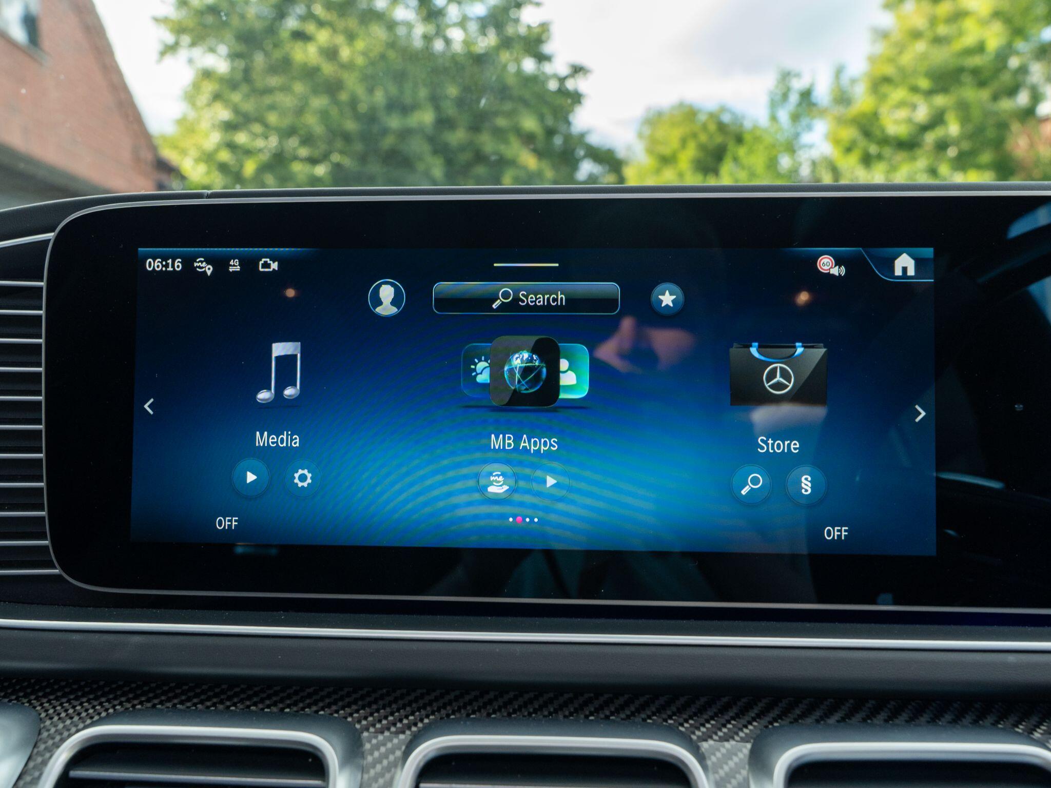 Mercedes-Benz Gle view 57