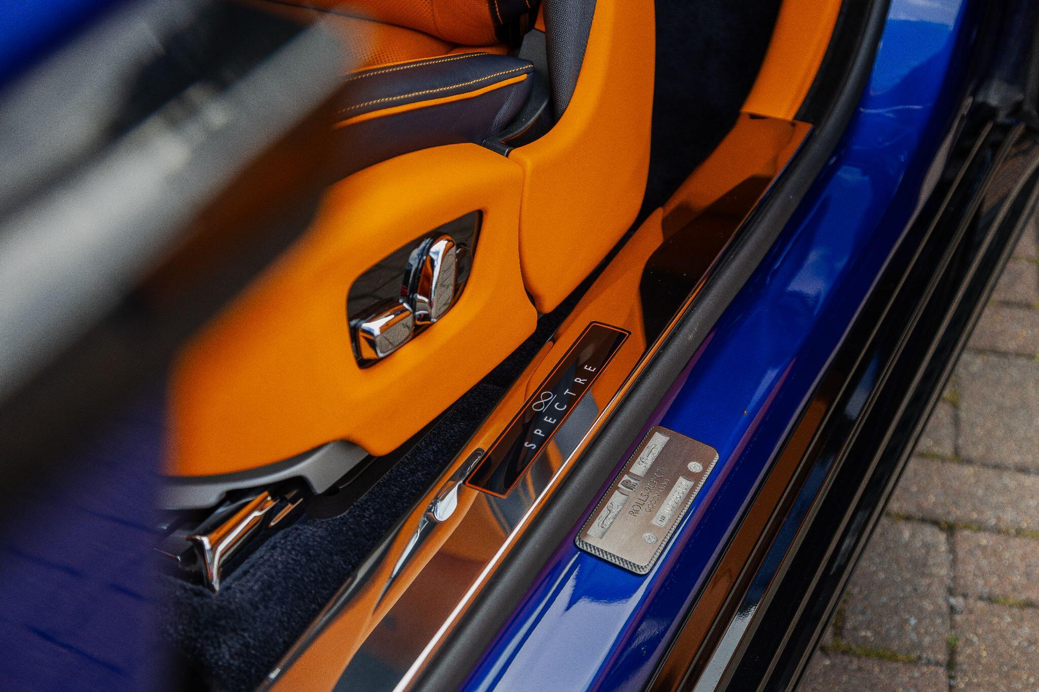 Rolls-Royce Spectre view 33
