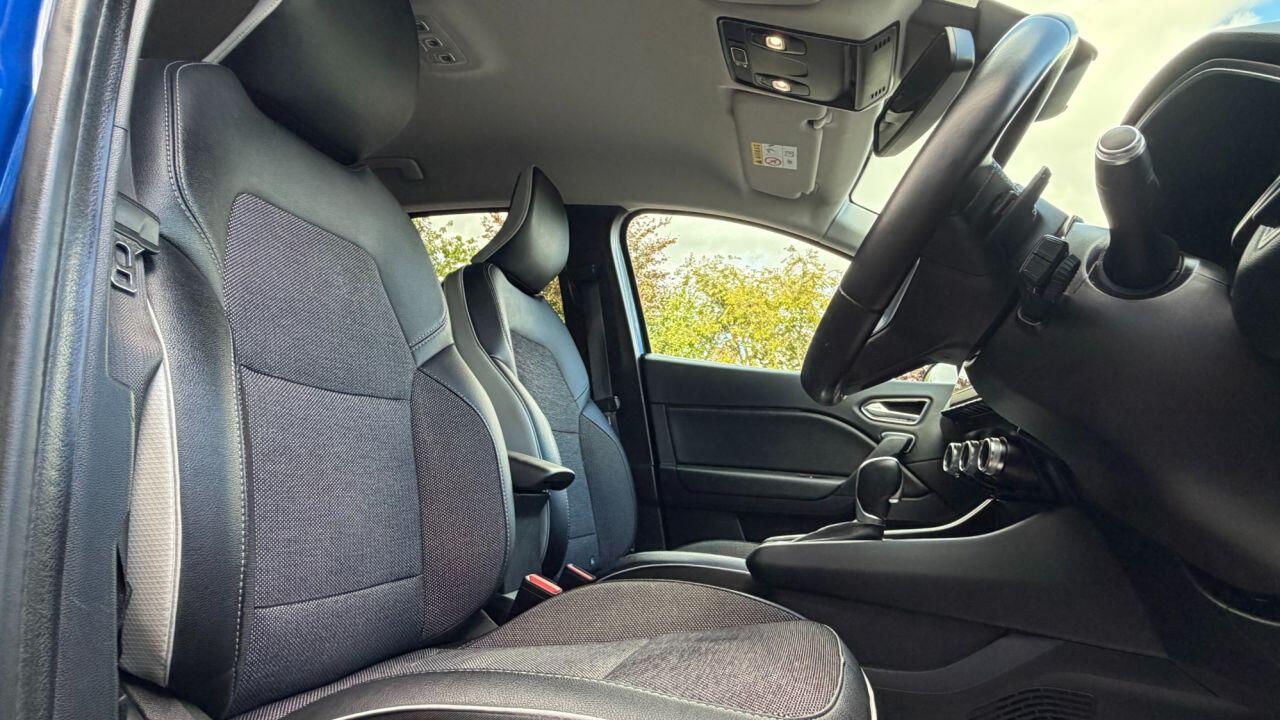 Renault Captur view 11