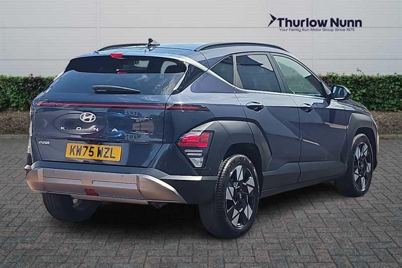 Hyundai Kona view 3