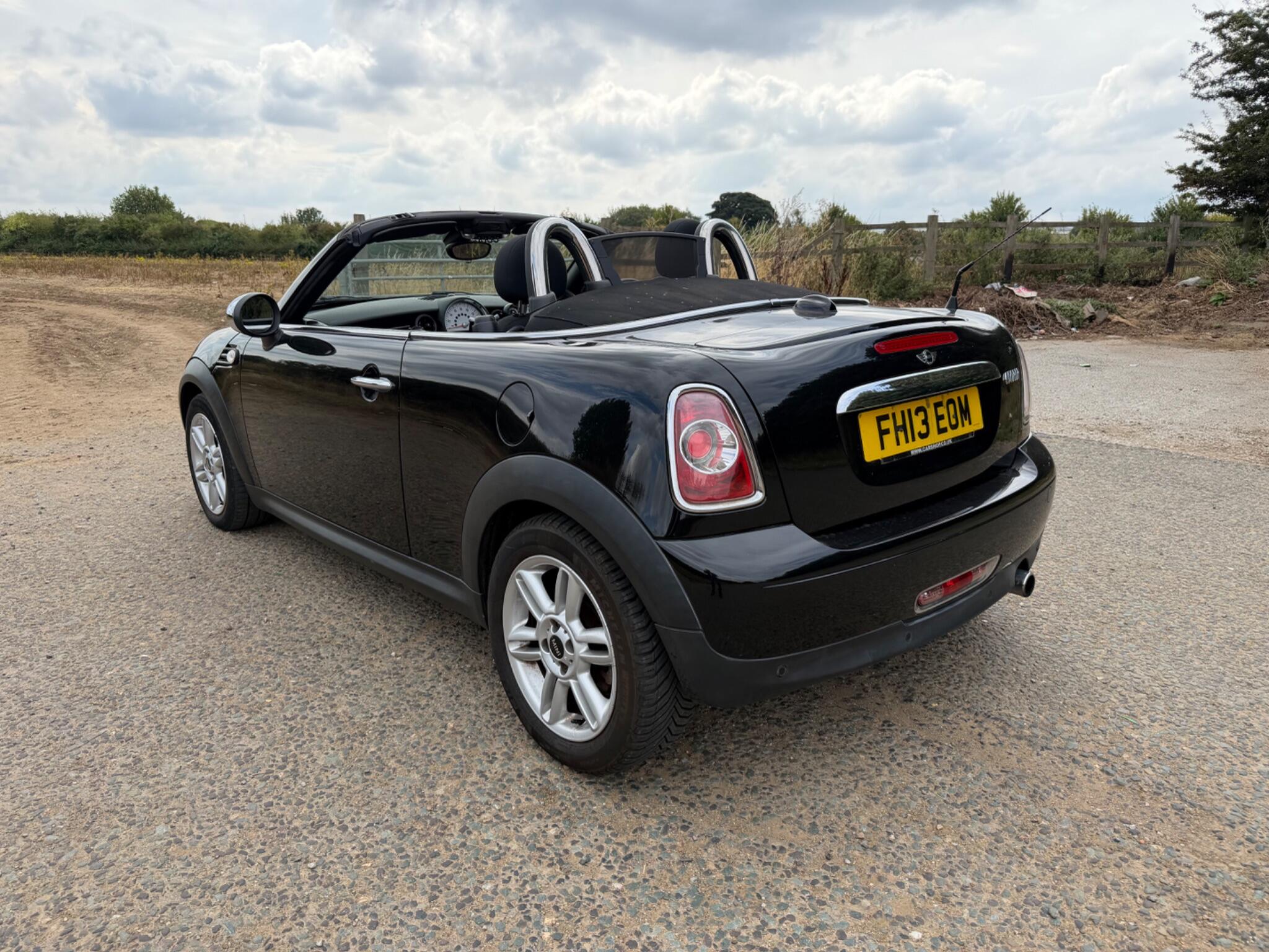 Mini Roadster view 23