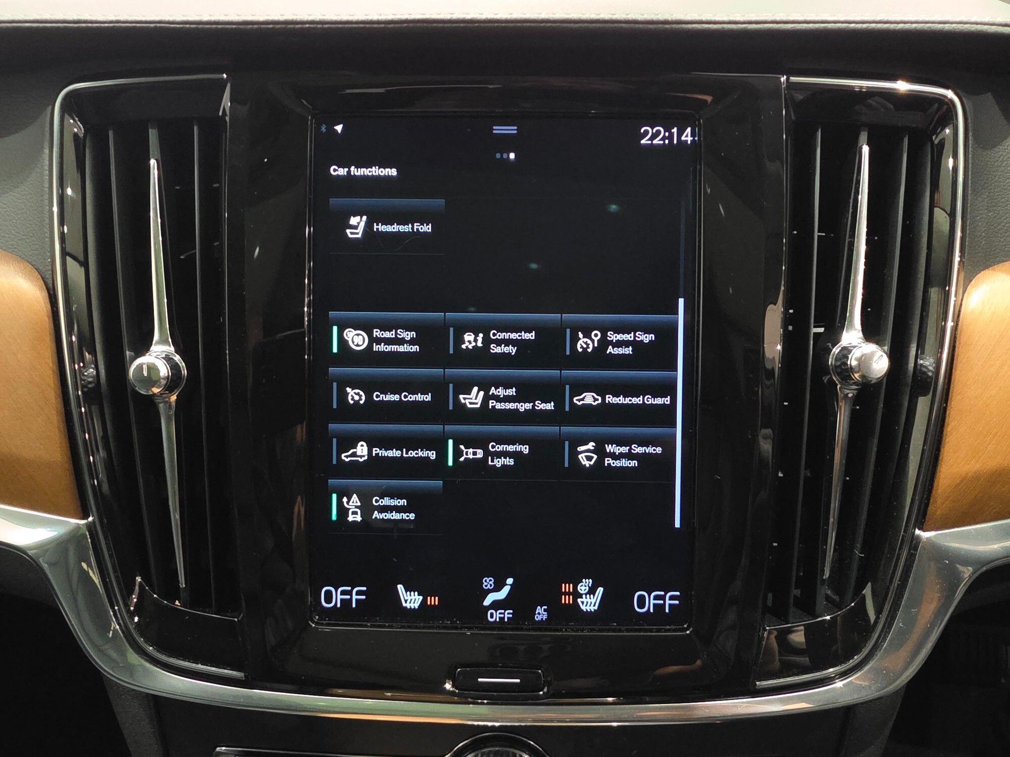 Volvo V90 view 39